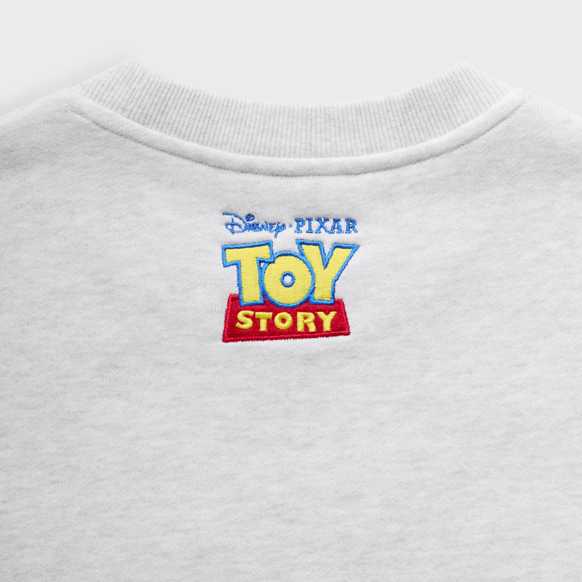 Disney | Kith for Pixar Pizza Planet Nelson Crewneck - Light Heather Grey