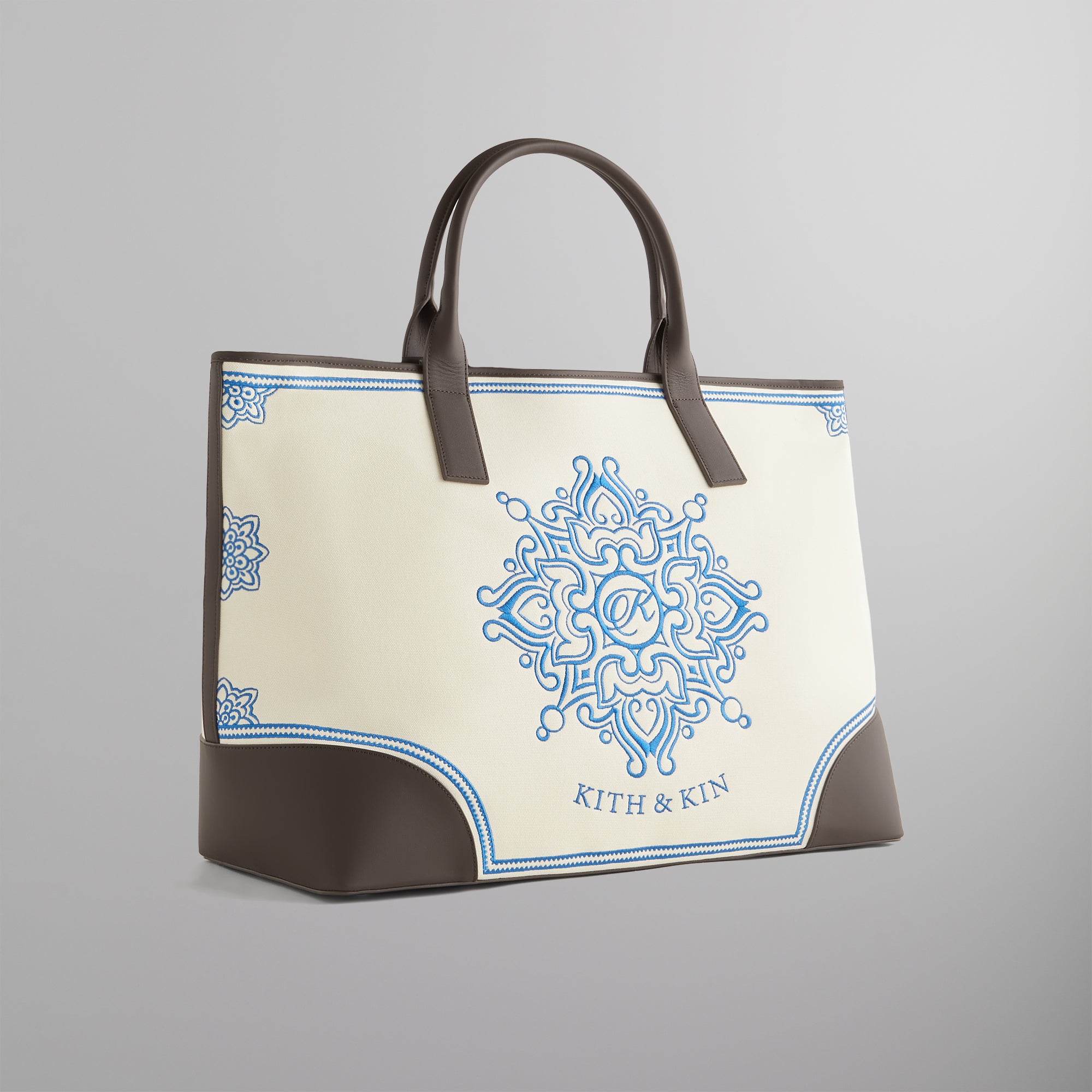 【新品未使用】KITH & KIN トートバッグ 刺繍デザイン Kith Embroidered Canvas Tote - Sandrift