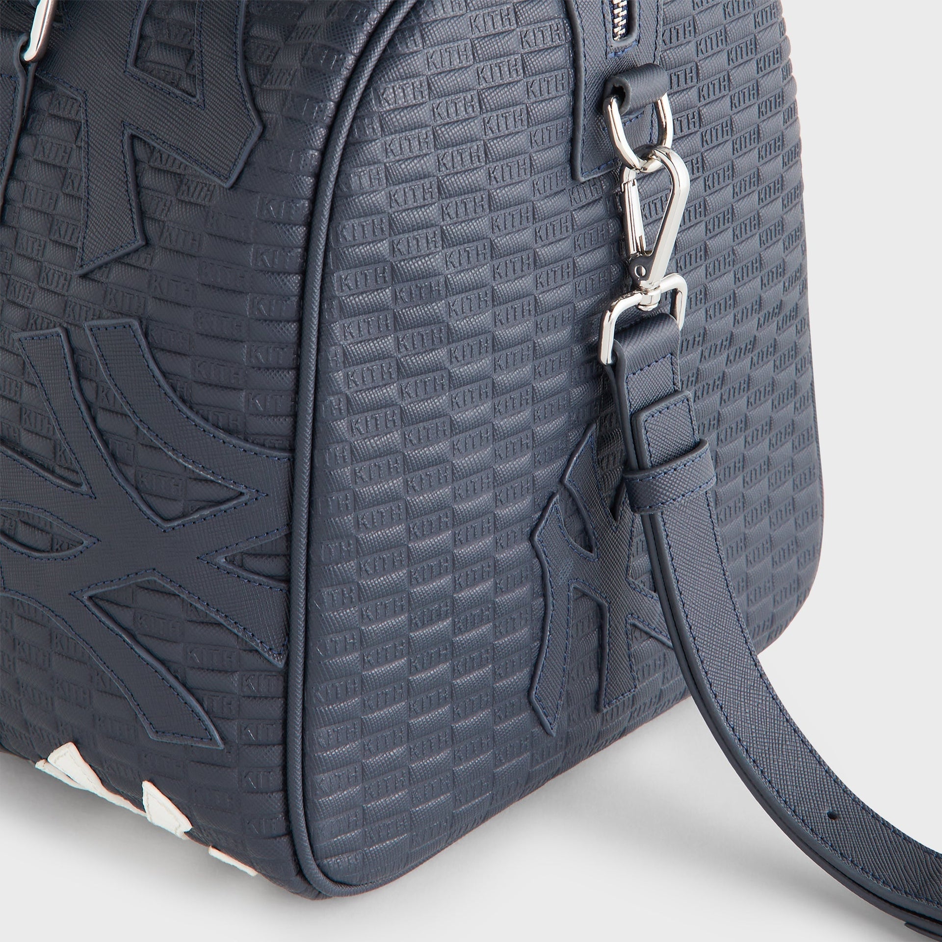 Kith for the New York Yankees Traveler K40 Bag - Nocturnal - PH