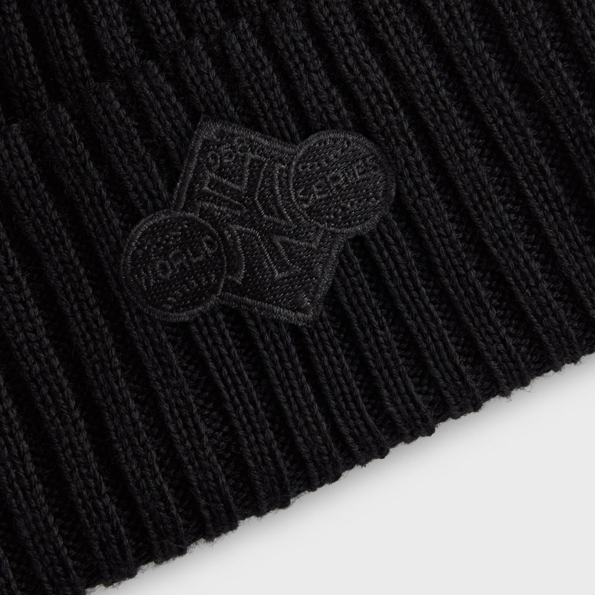 Kith & New Era for the New York Yankees Knit Beanie - Black