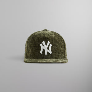Kith & New Era for the New York Yankees Chenille 9FIFTY A-Frame Snapback - Laurel