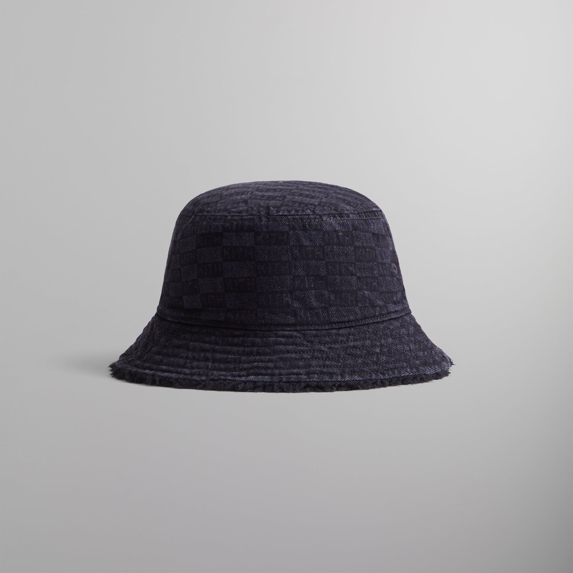 Kith Reversible Bucket Hat in Denim & Sherpa - Black