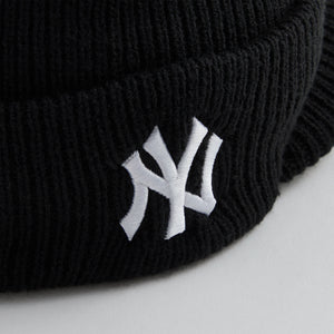 UrlfreezeShops for the New York Yankees Visor Beanie - Black
