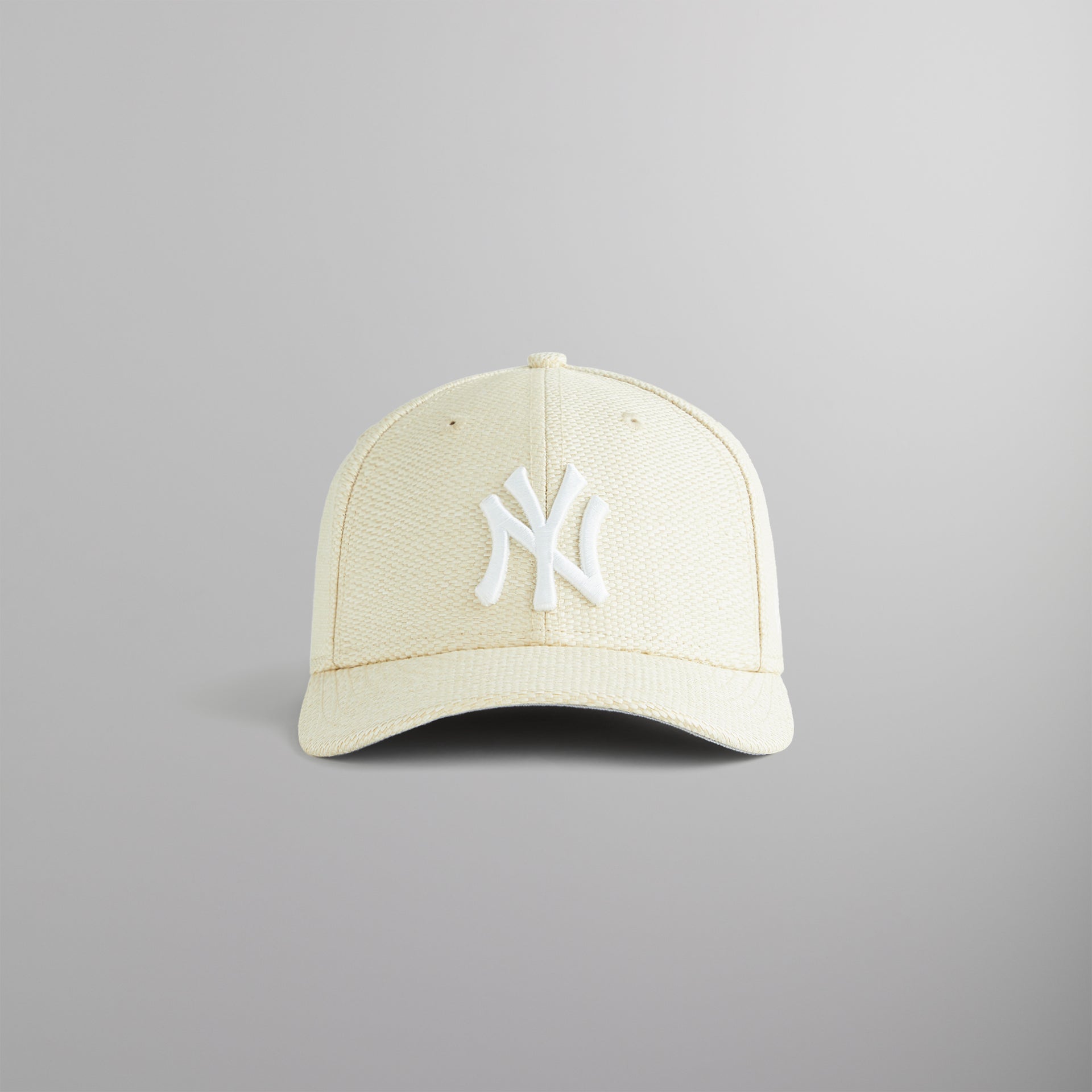 UrlfreezeShops & New Era for the New York Yankees Raffia Fitted Cap - Sandrift