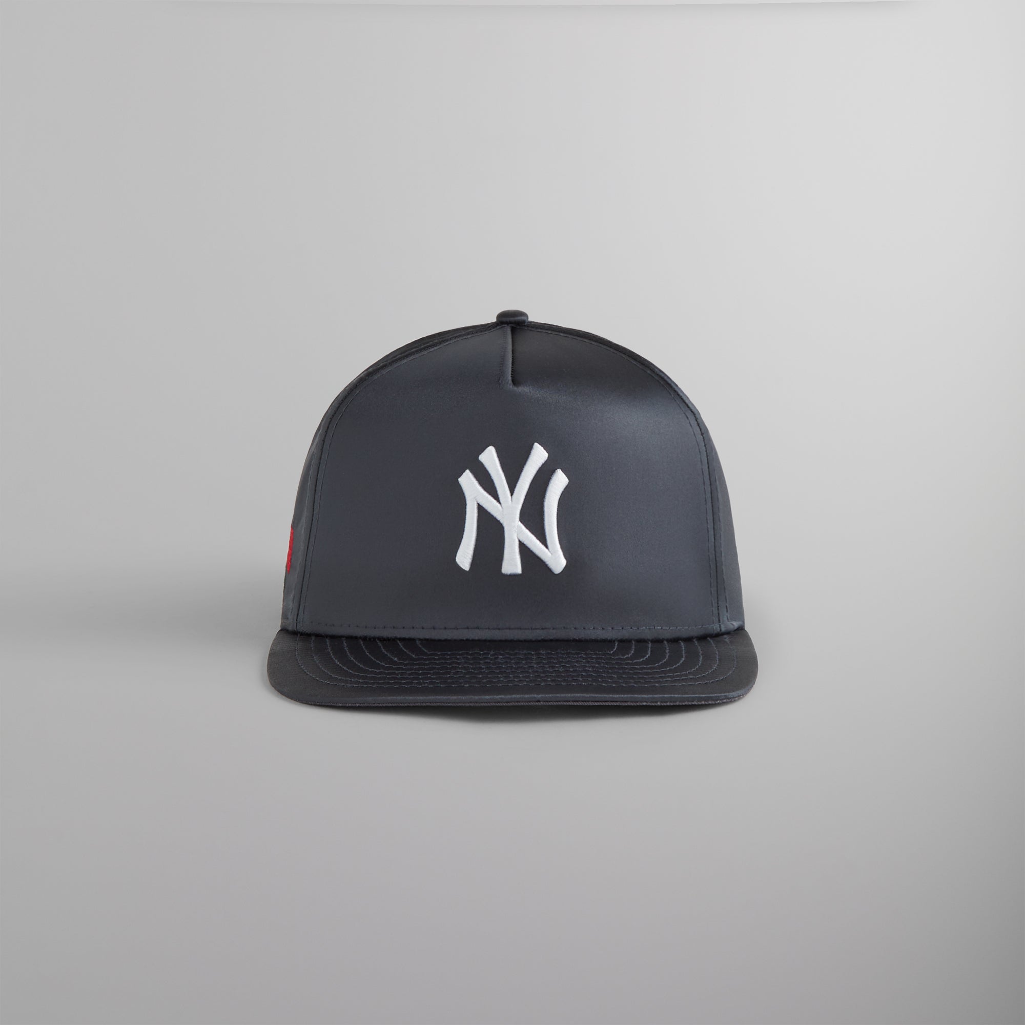 Kith & New Era for the New York Yankees Satin 9FORTY Snapback - Vague