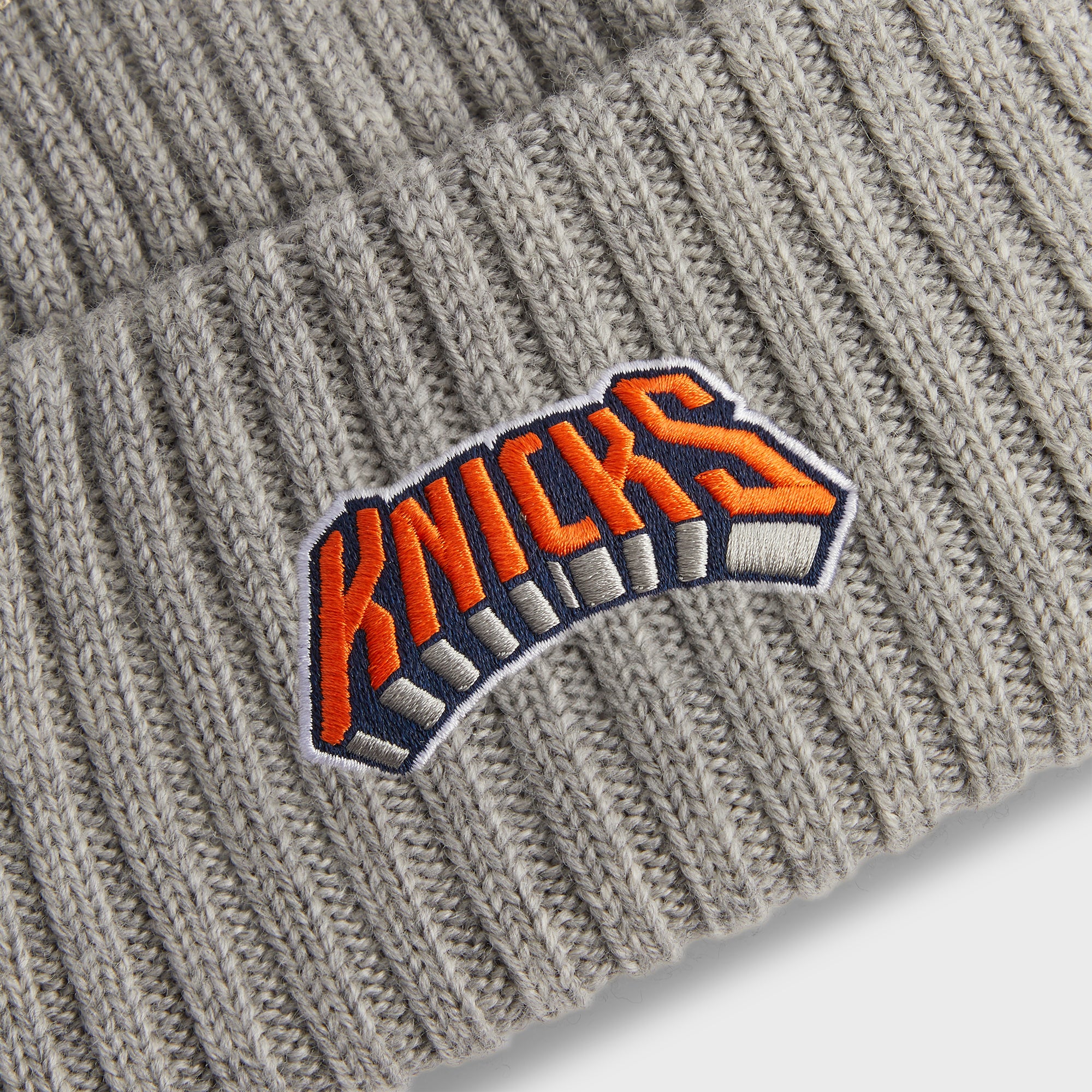 Kith for the New York Knicks Archway Beanie - Light Heather Grey