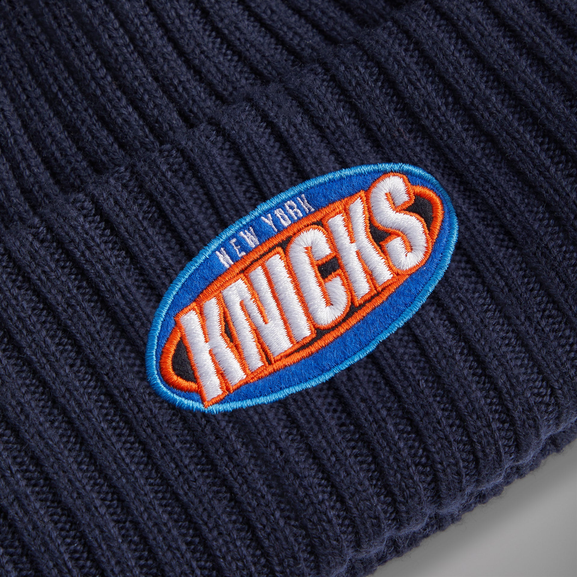 Kith & New Era for the New York Knicks Logo Beanie - Nocturnal