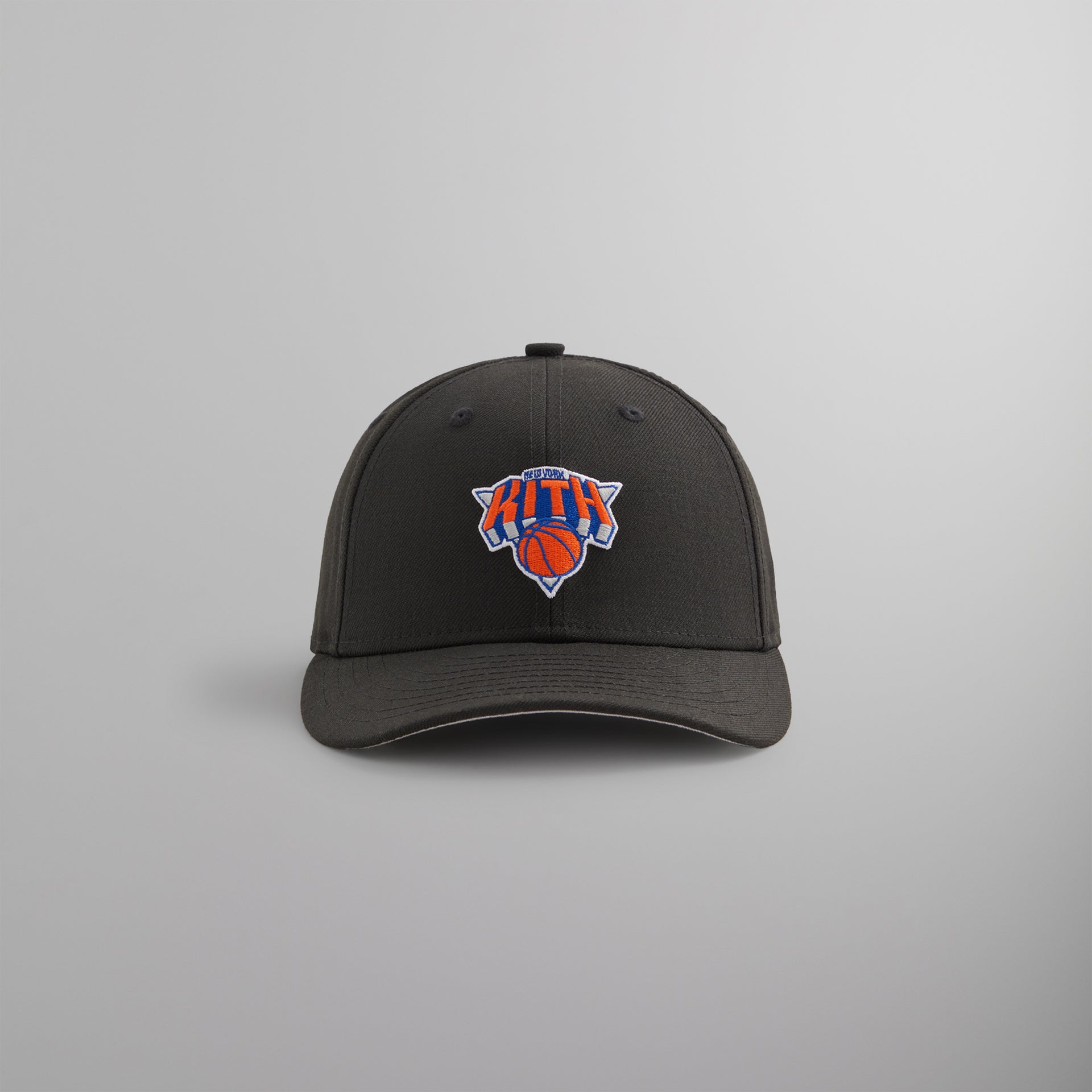 Kith & New Era for the New York Knicks Logo Low Profile 59FIFTY Fitted - Black PH