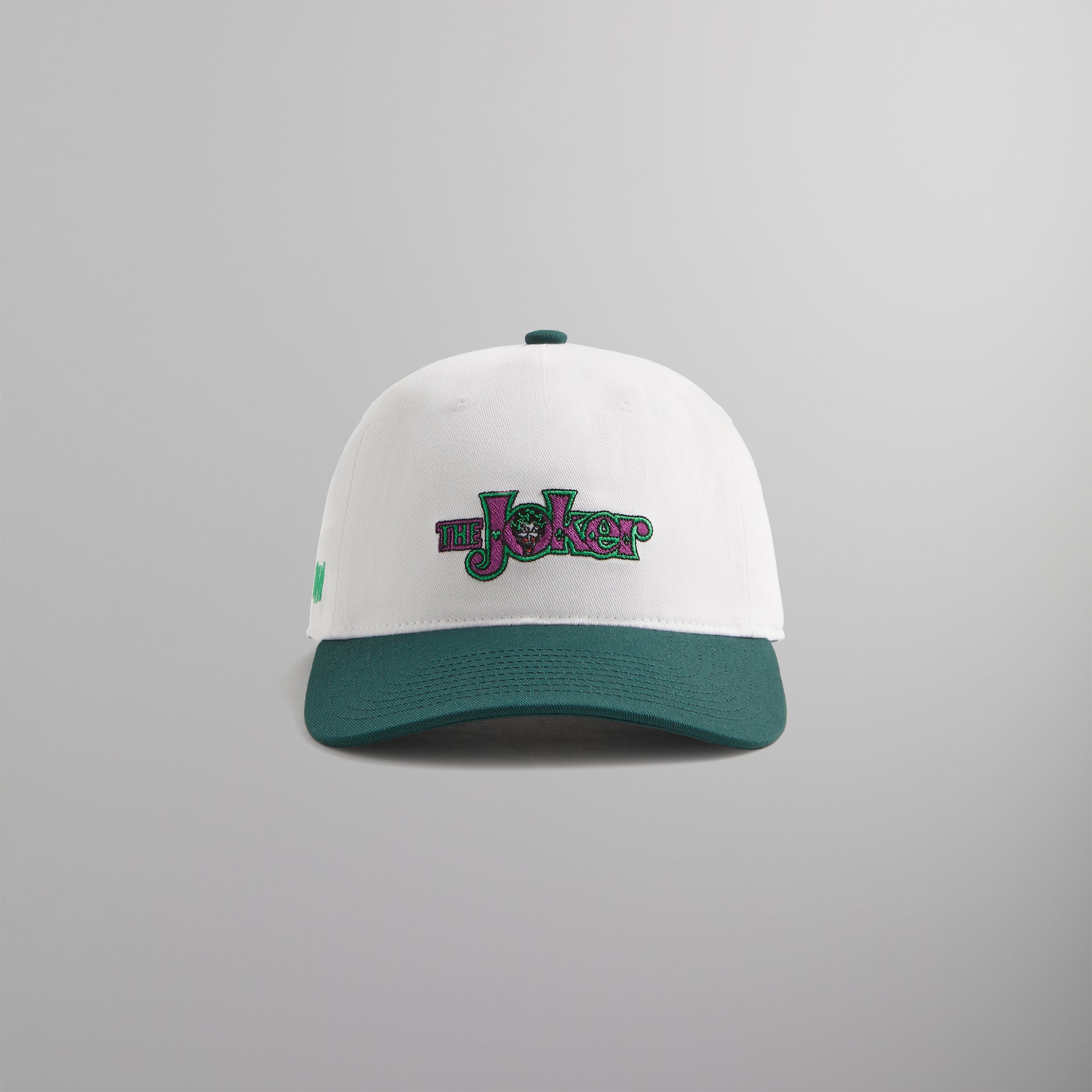 Batman | Kith Joker Twill Low Pinch Crown Snapback - White