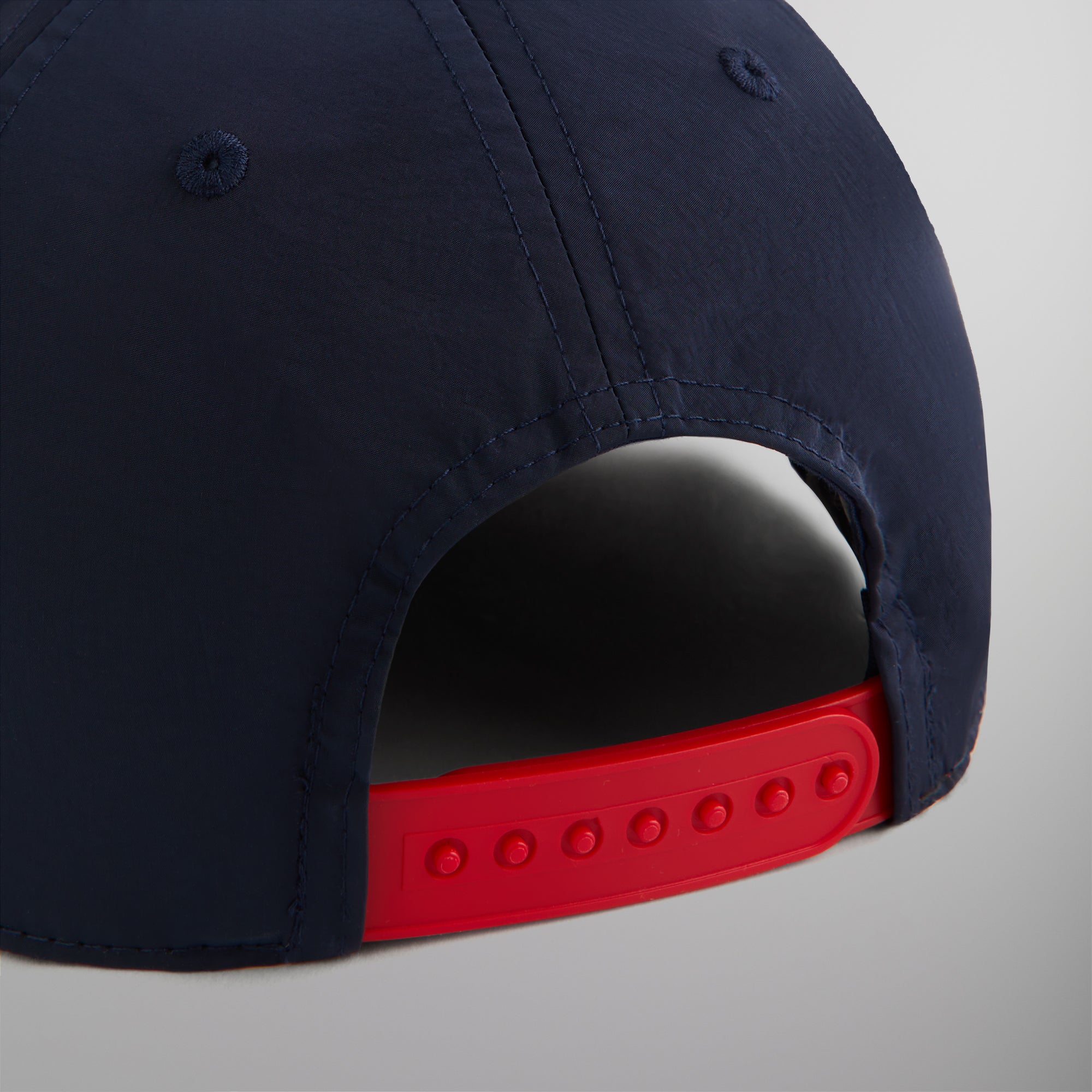 Kith Two Tone Wrinkle Nylon Bay Low Pinch Crown Cap - Nocturnal Kith Two Tone Wrinkle Nylon Bay Low Pinch Crown Cap - Nocturnal
