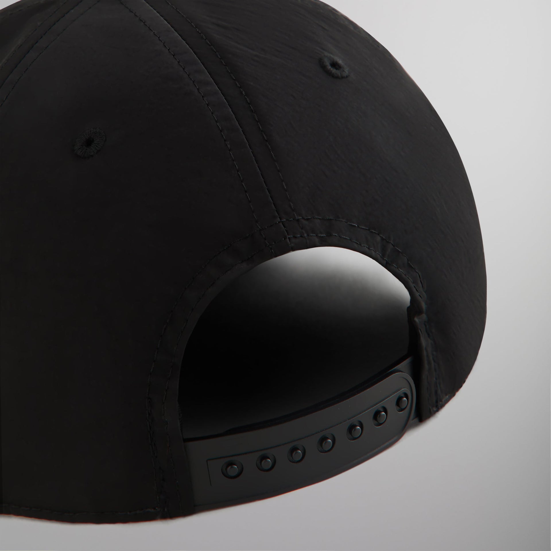 Kith Script Wrinkle Nylon Bay Low Profile Pinch Crown Cap - Black PH