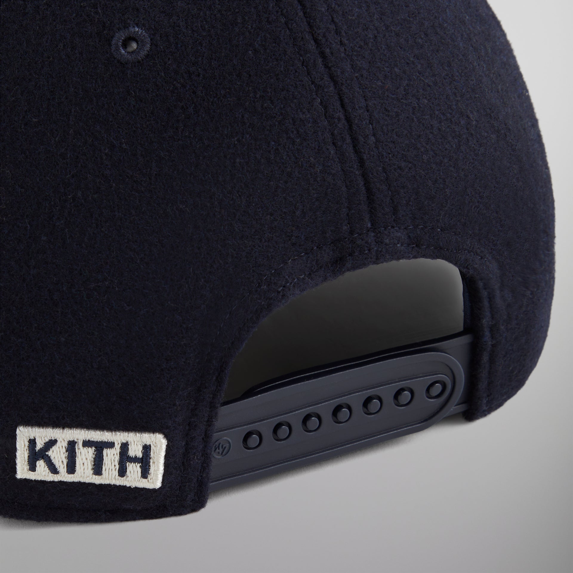 Kith & '47 for the New York Yankees Wool Rose Hitch Snapback - Nocturnal