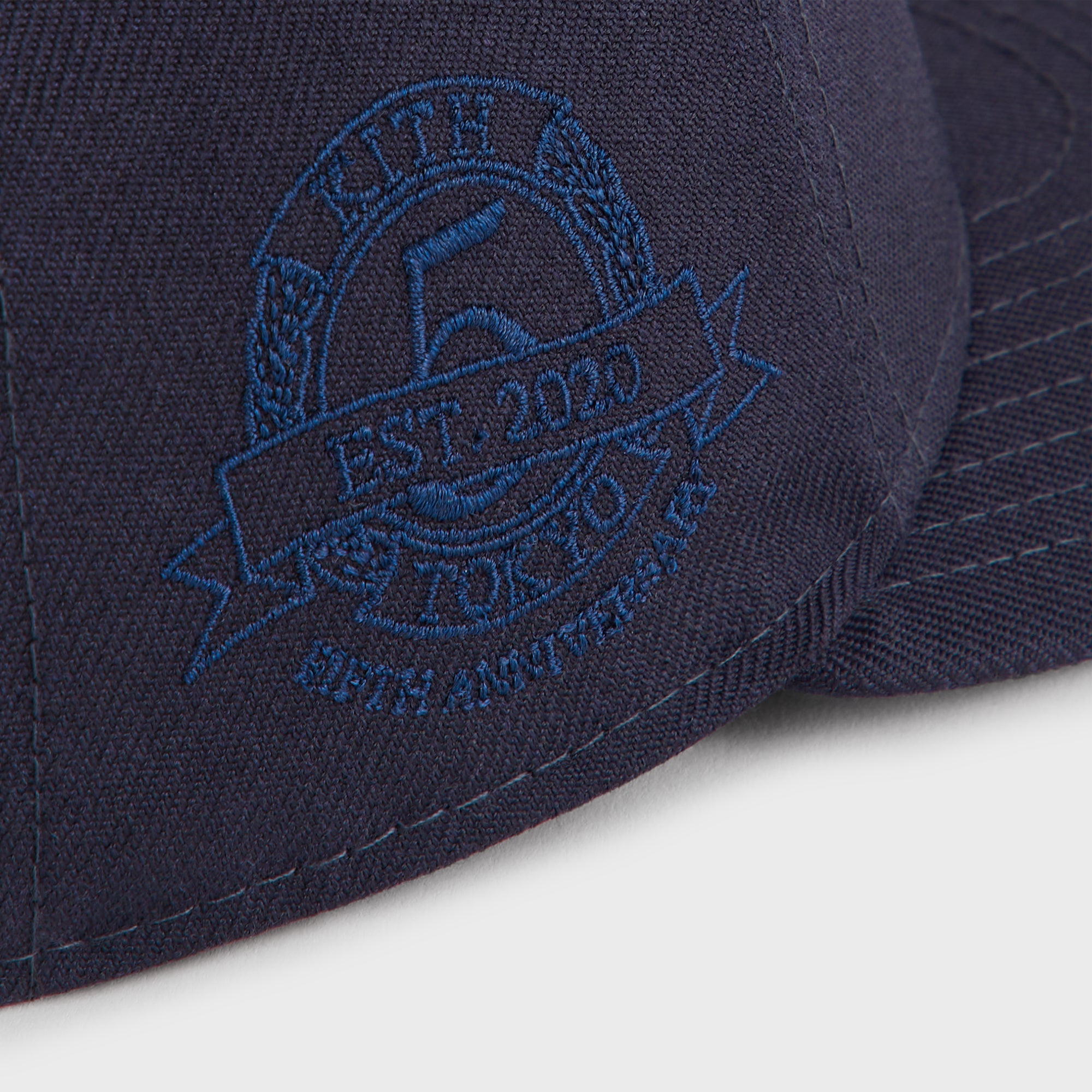 【美品】 KITH × NEWYORK YANKEES NEWERA 7 3/8 Kith & '47 for the New York Yankees Cupro Linen Franchise LS