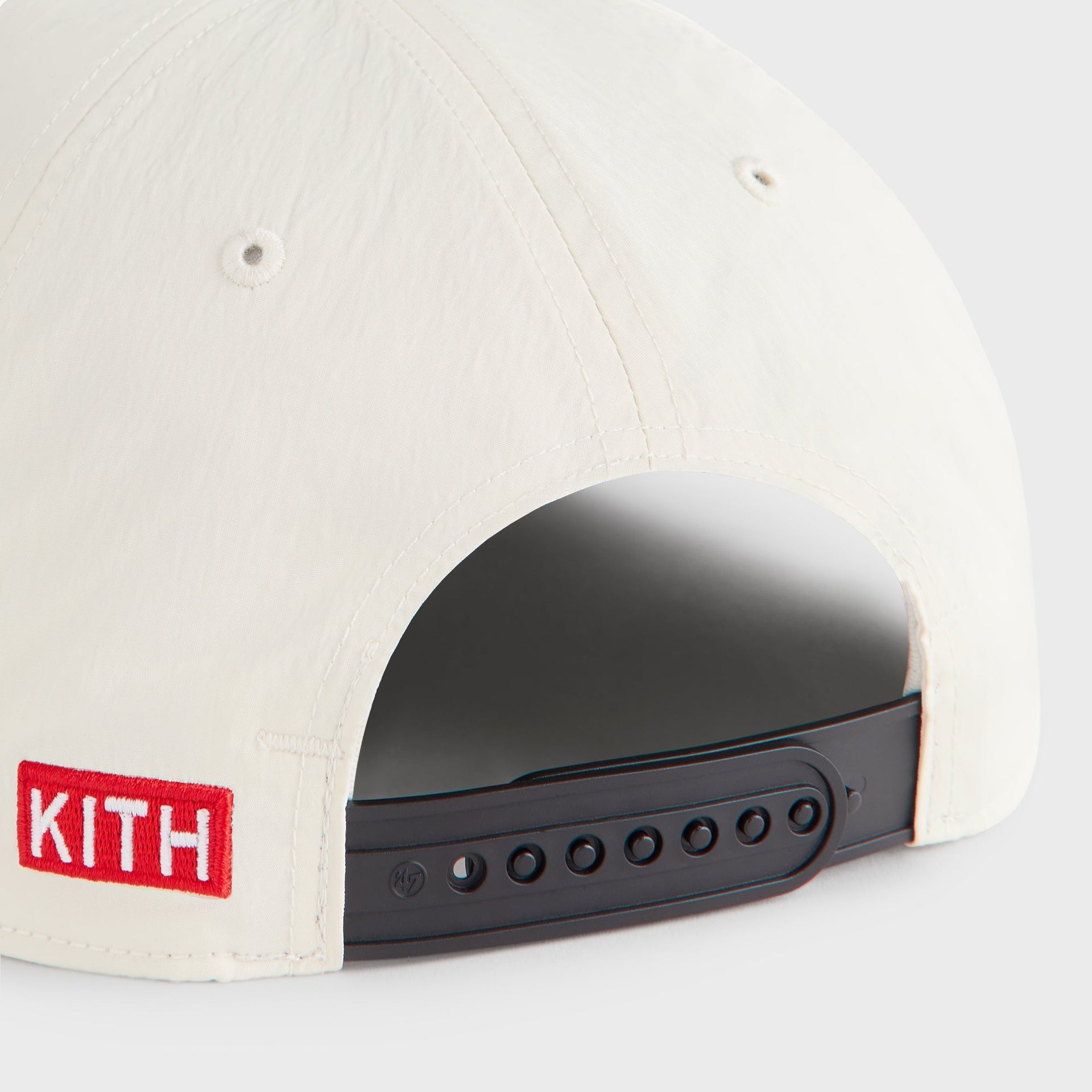 Kith & '47 for the Chicago Bulls Nylon SL Hitch Snapback - Sandrift - PH