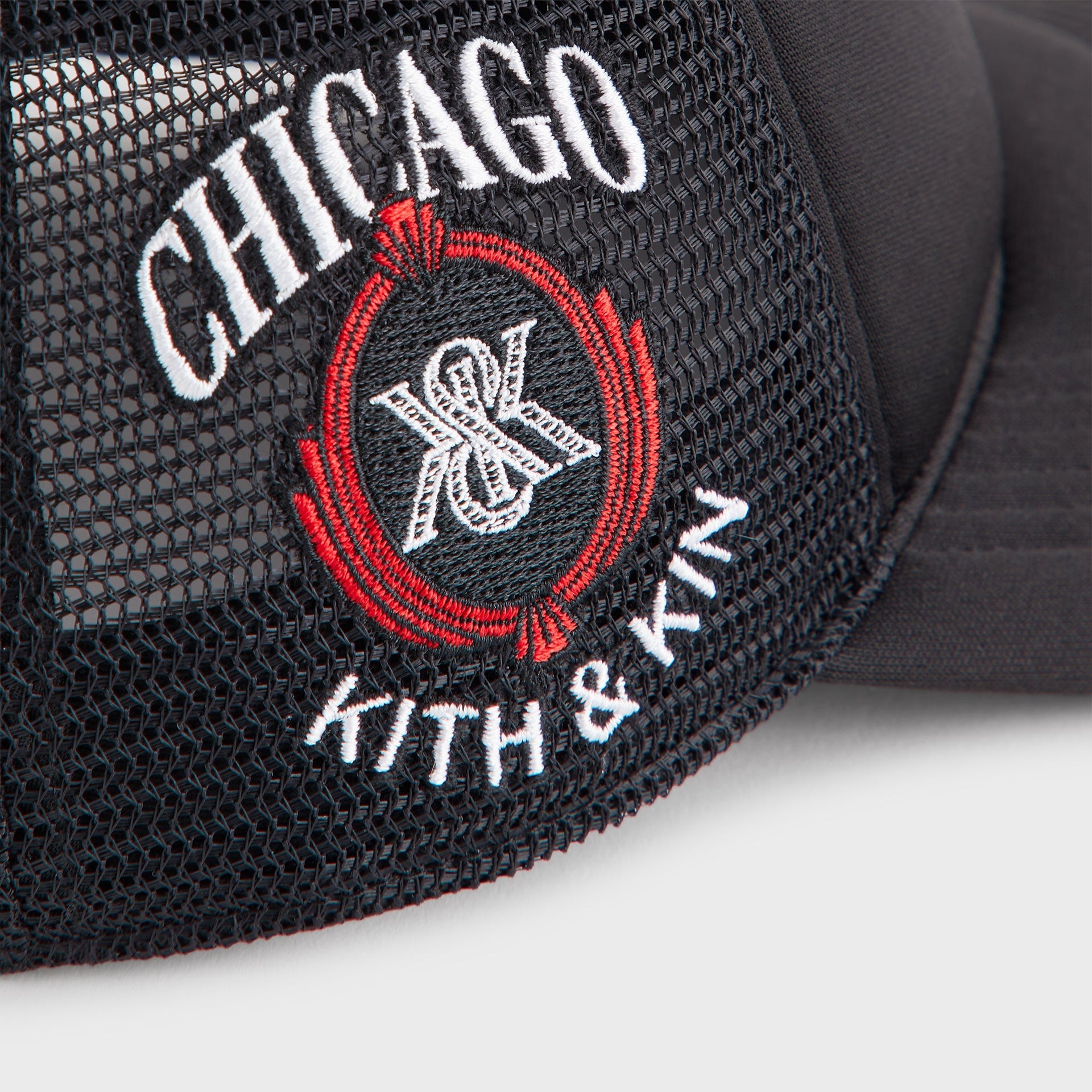 Kith & '47 for the Chicago Bulls Hitch Snapback Trucker Hat - Black - PH
