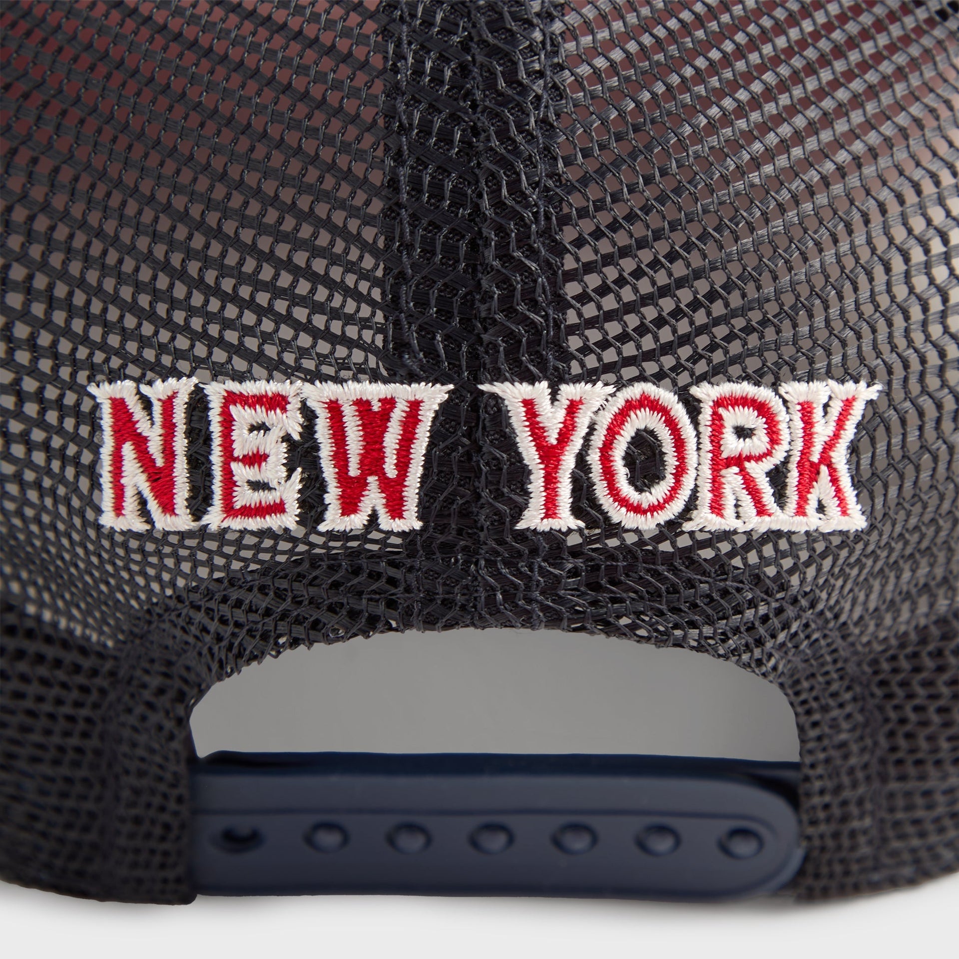 Kith & New Era for the New York Knicks 9FORTY MS Trucker Snapback - Nocturnal - PH
