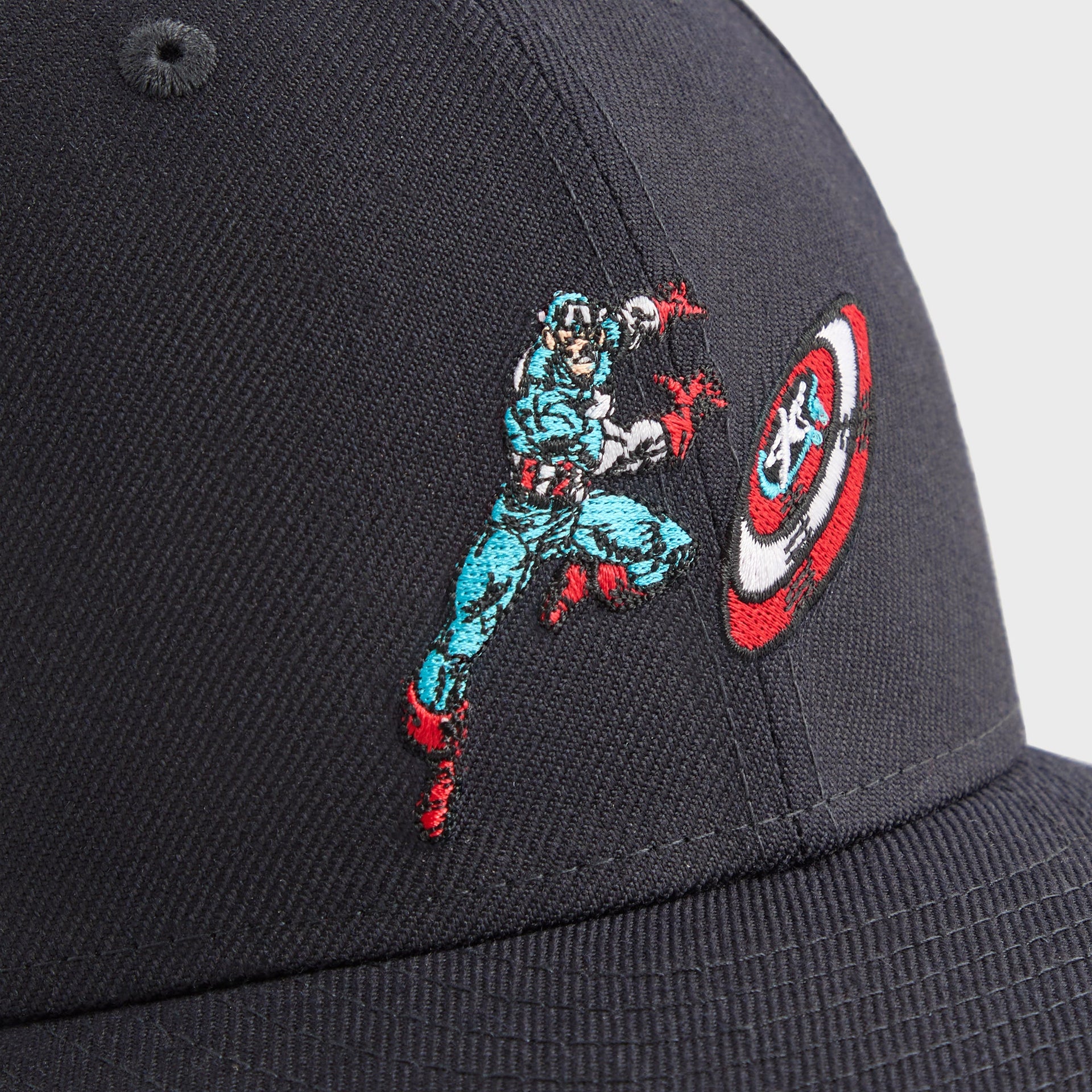 Marvel | Kith for New Era Captain America Low Profile 59FIFTY Fitted Cap - Nocturnal