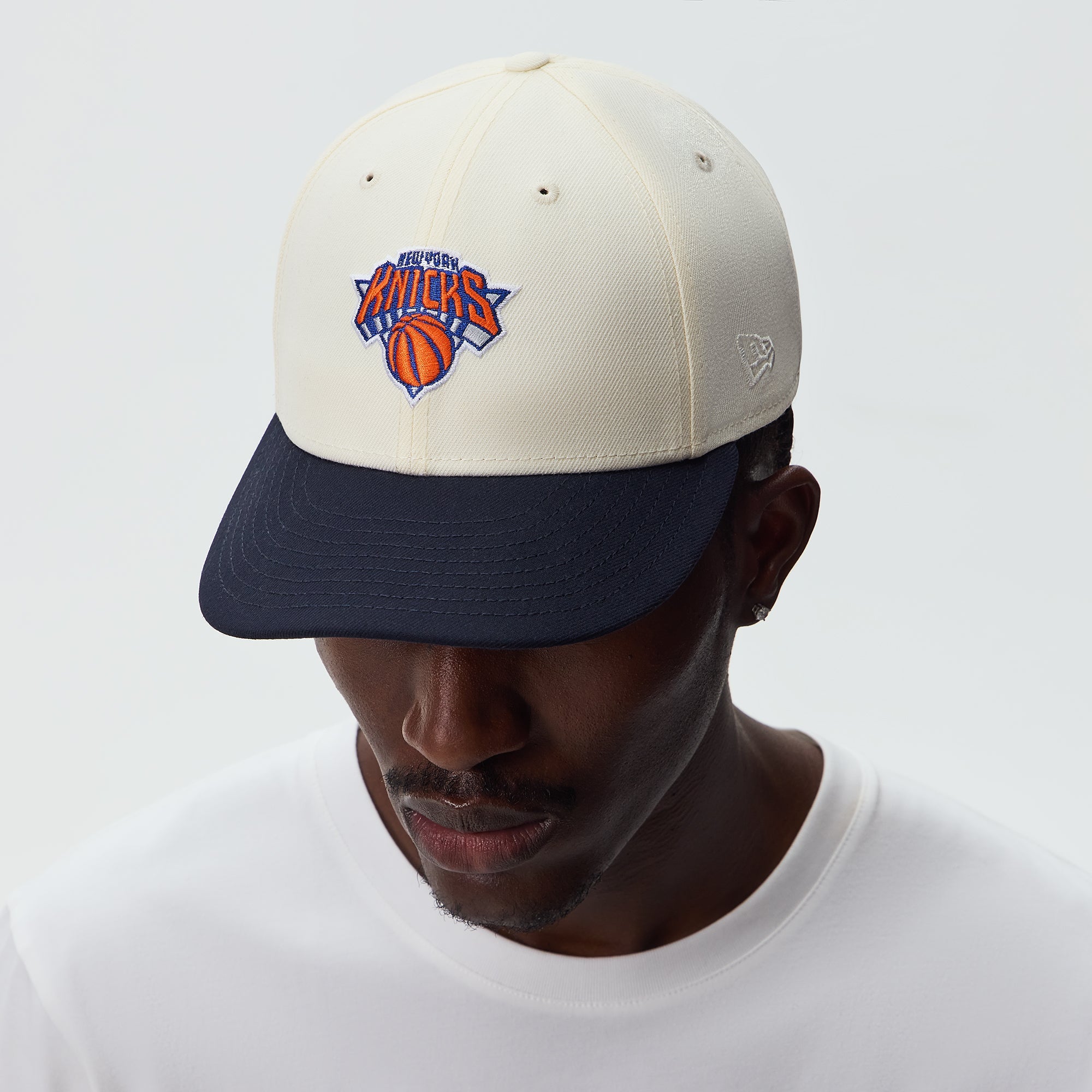 Kith & New Era for the New York Knicks Two Tone 59FIFTY Low Profile Fi