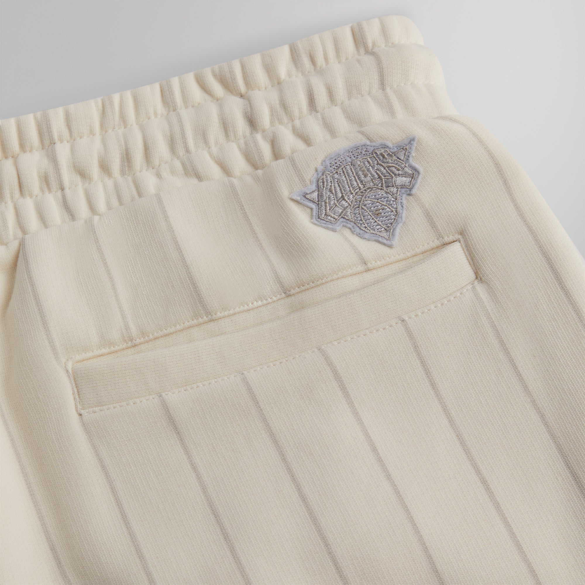 パンツ KITH Nike for New York Knicks Trackpant Buy Kith & Nike For New York Knicks Trackpant 'Black