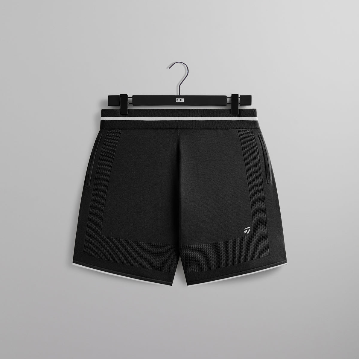 KHM060637-001-FRONT_e4992674- 