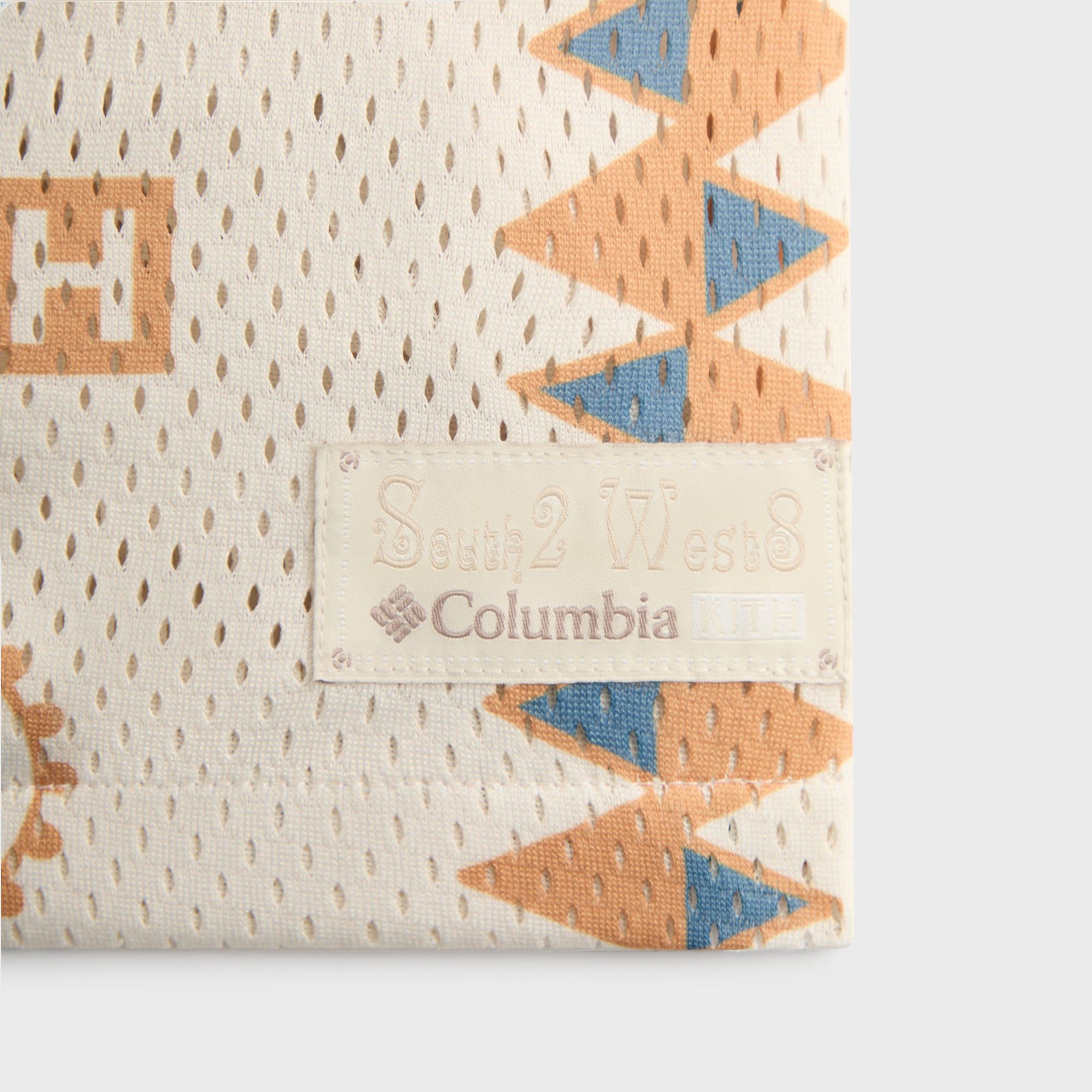 Kith & South2 West8 for Columbia プルオーバー KHM033096-246-FRONT.jpg?v=