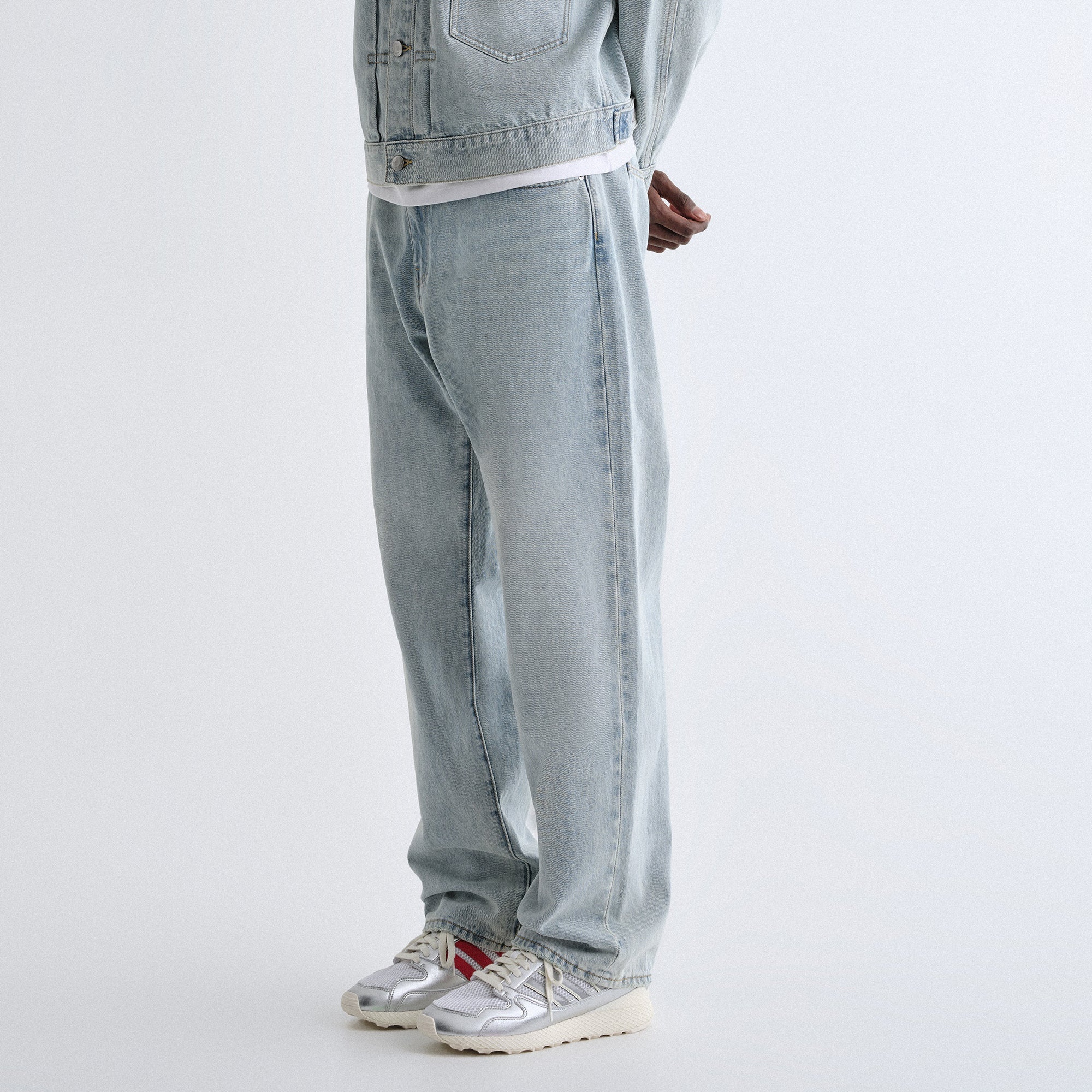 パンツ Kith The Webster Chill Jean 28 Kith The Webster Chill - Light Indigo