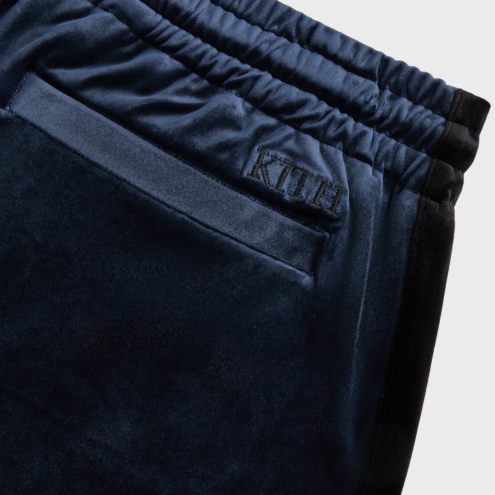 Kith for the New York Yankees Luxe Velour Damon Track Pant - Nocturnal