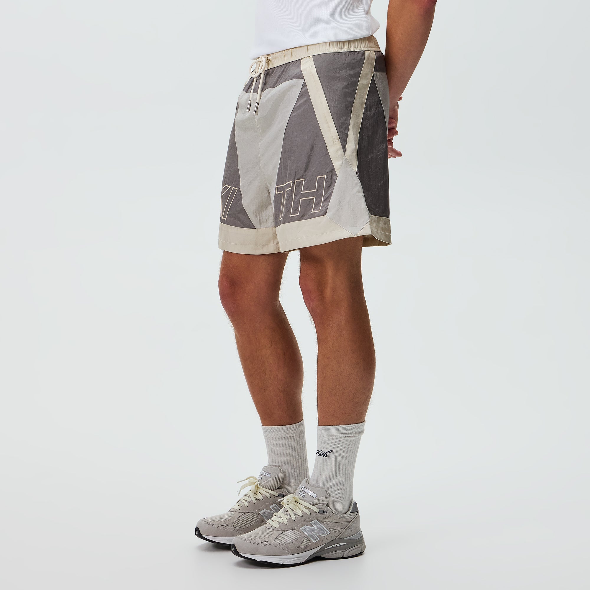KITH ポロ　ハーフパンツ Kith Washed Nylon Turbo Short - Hallow