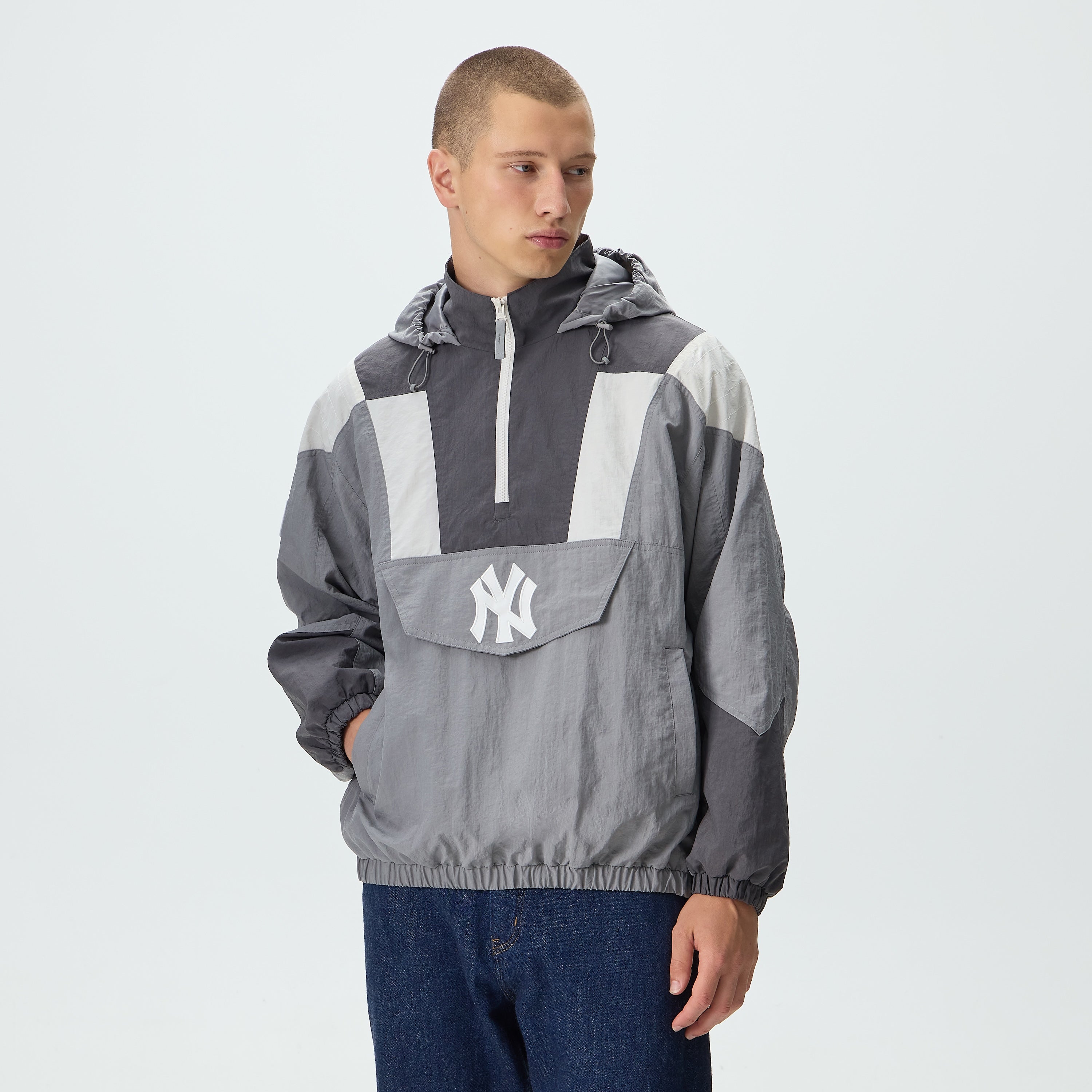 Kith for the New York Yankees Nylon Dante Pullover Jacket - Skyscraper