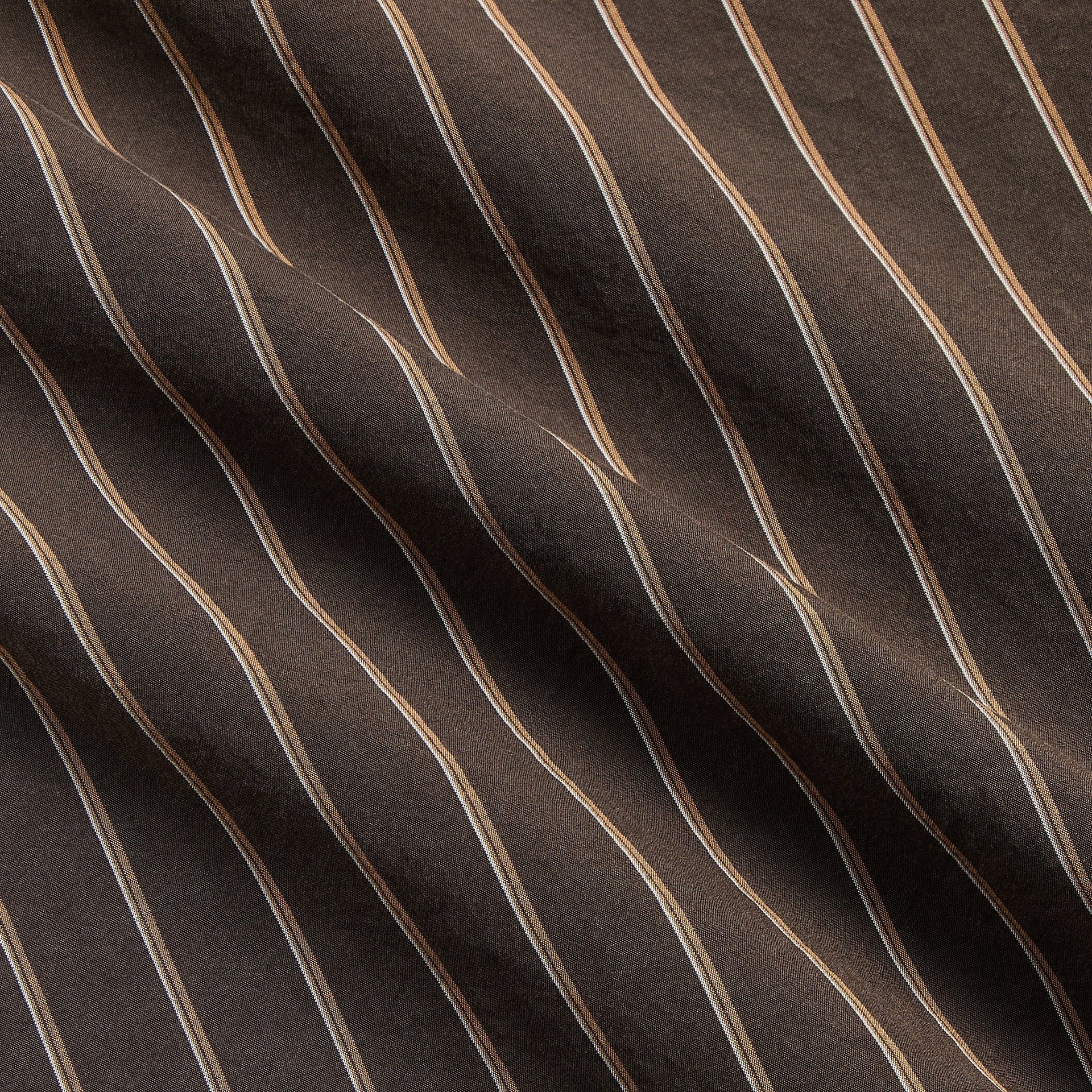 &Kin Nico shirt fabric close-up, brown poplin with tan and white pinstripe