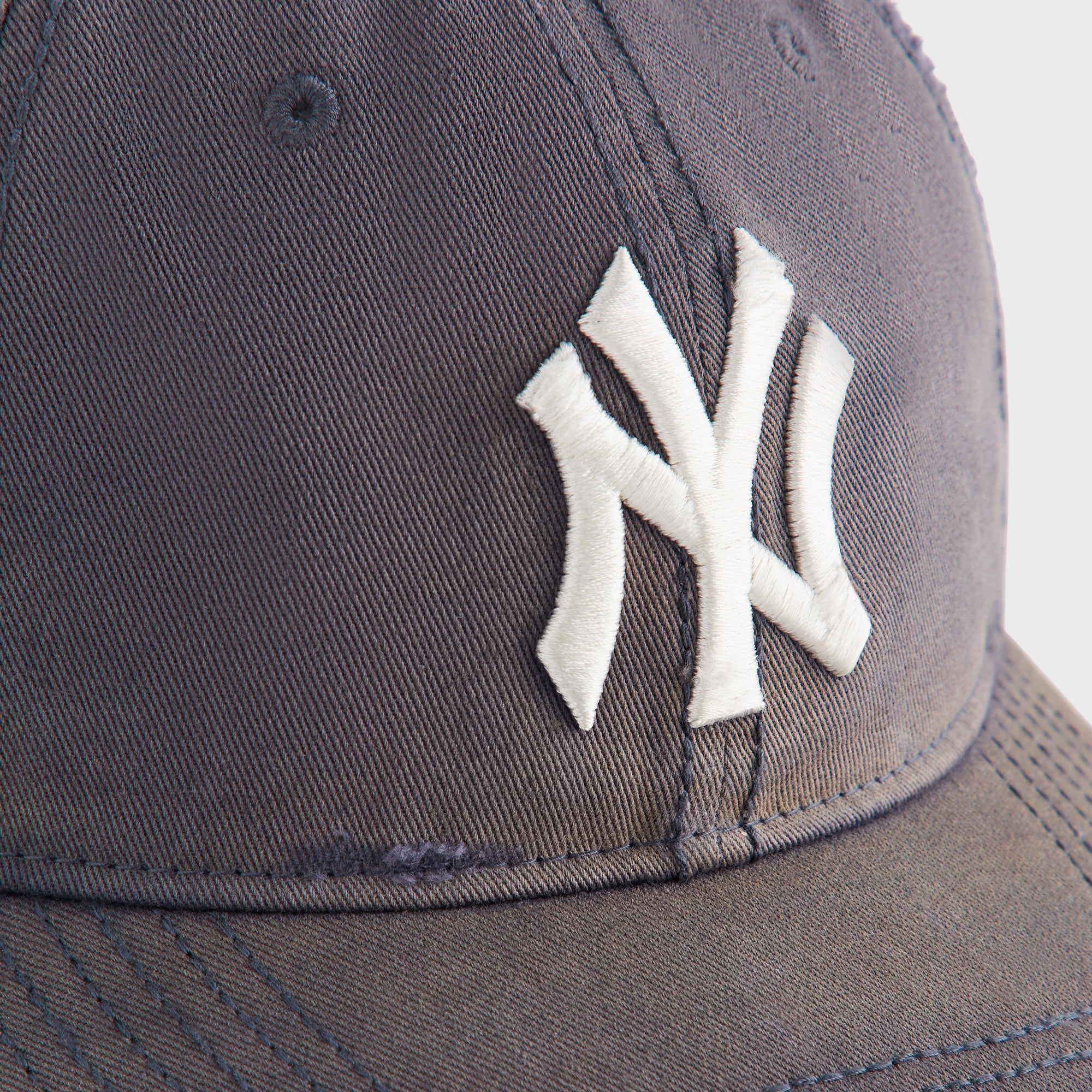 Kith & '47 for the MLB New York Yankees Washed Franchise LS Cap - Gran