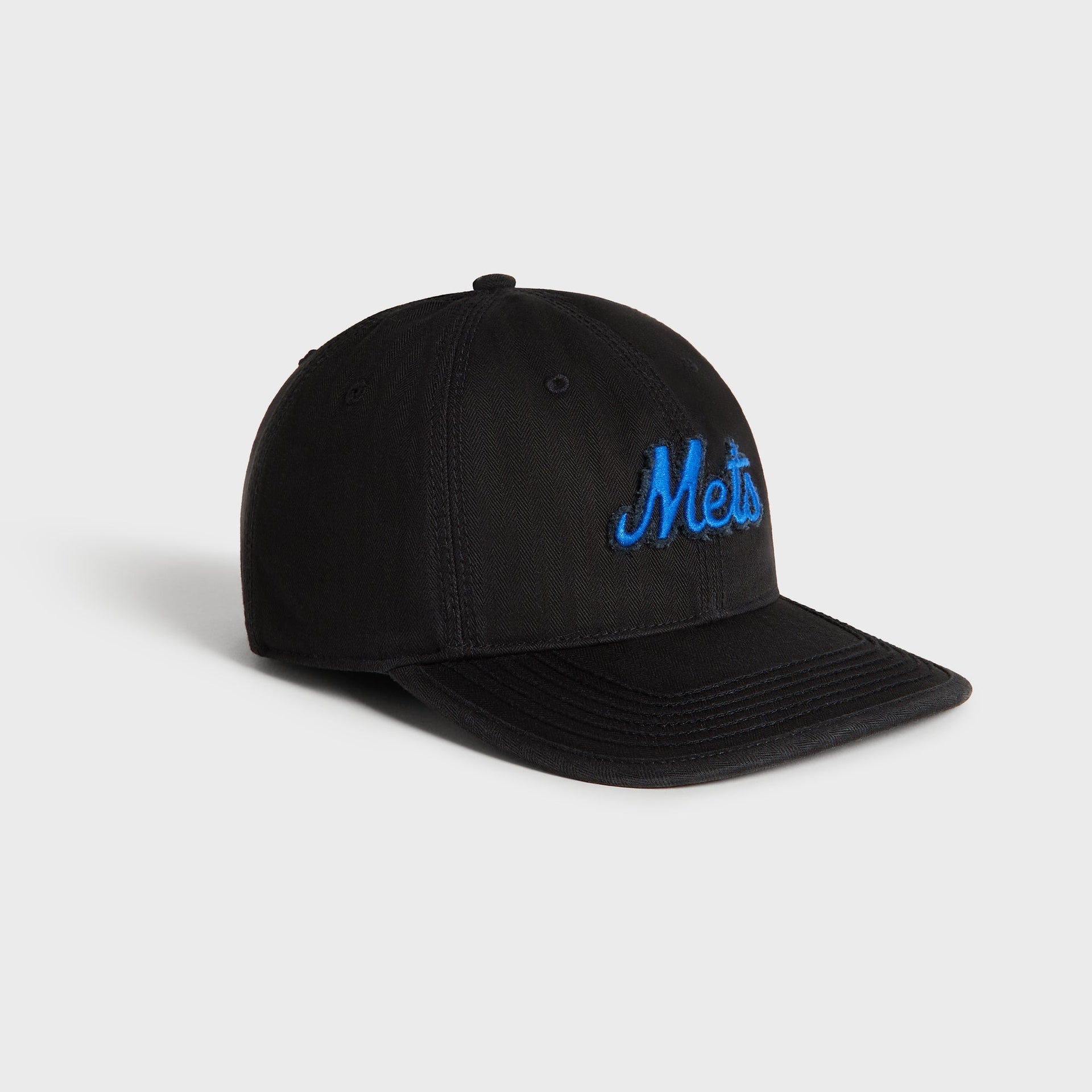 Kith & '47 New York Mets Herringbone Franchise cap in black, angled 3/4 view of crown and curved brim