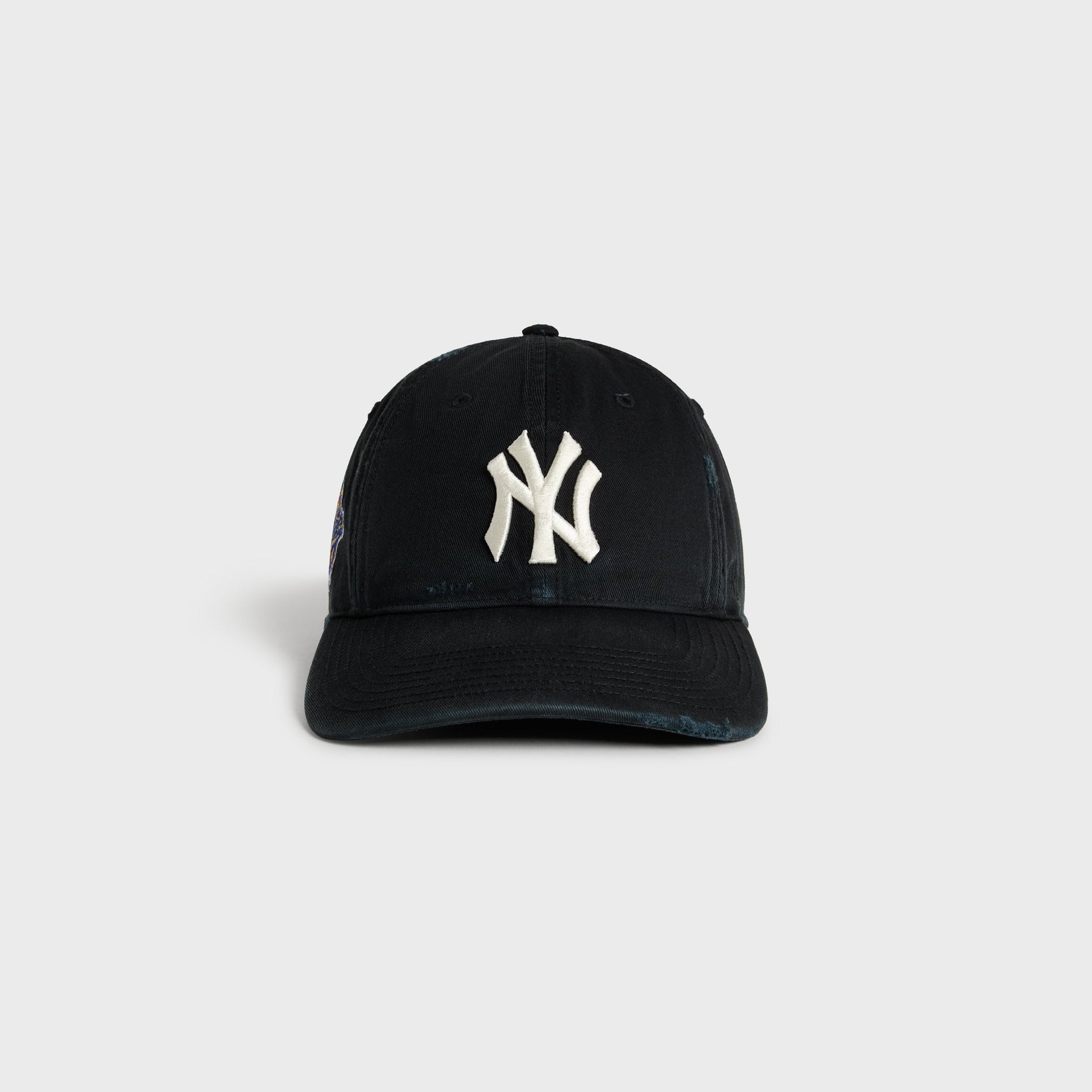 Kith & '47 Yankees Sun Faded Franchise cap in black, front view showing embroidered NY logo