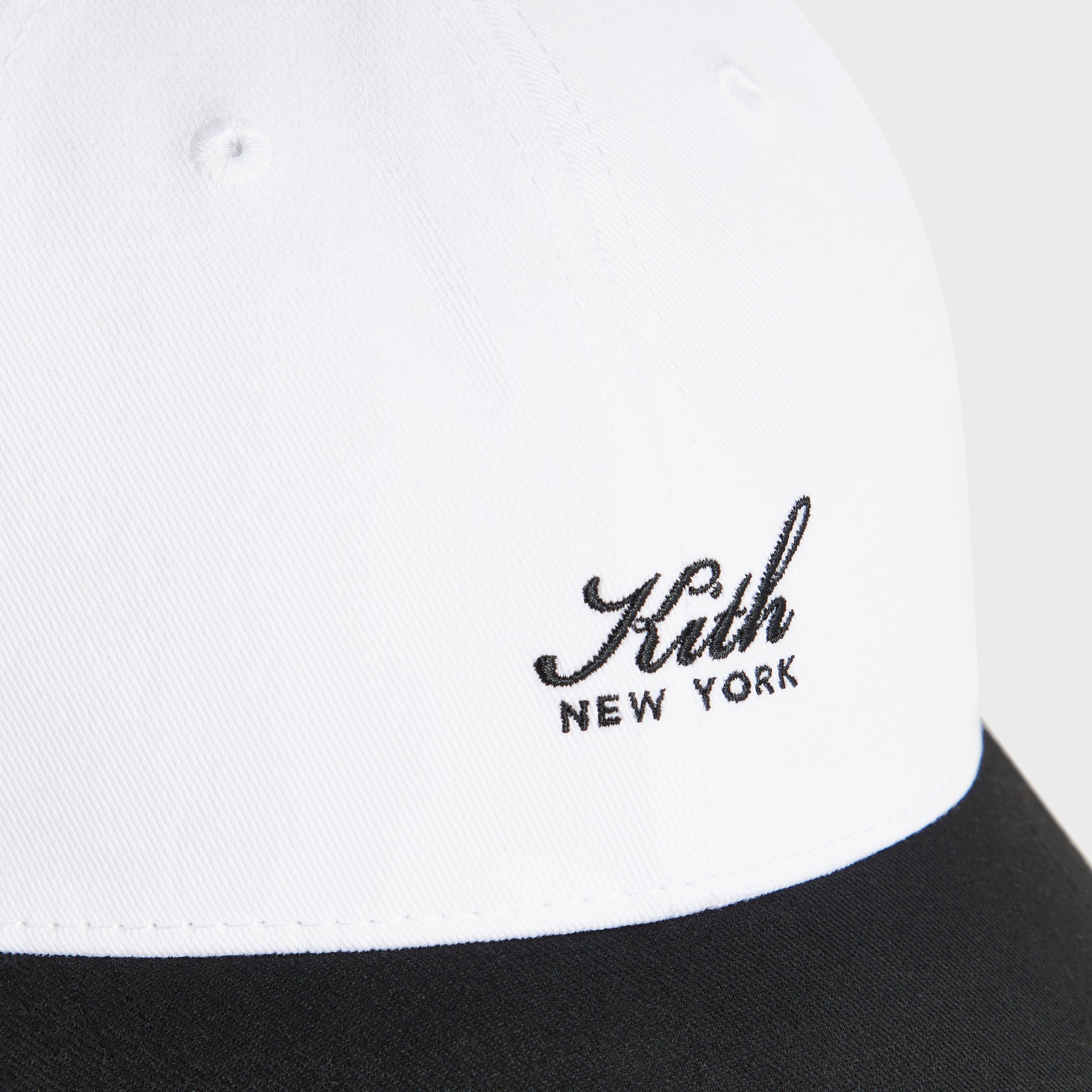 Kith Script Two Tone Classic Cap - Black