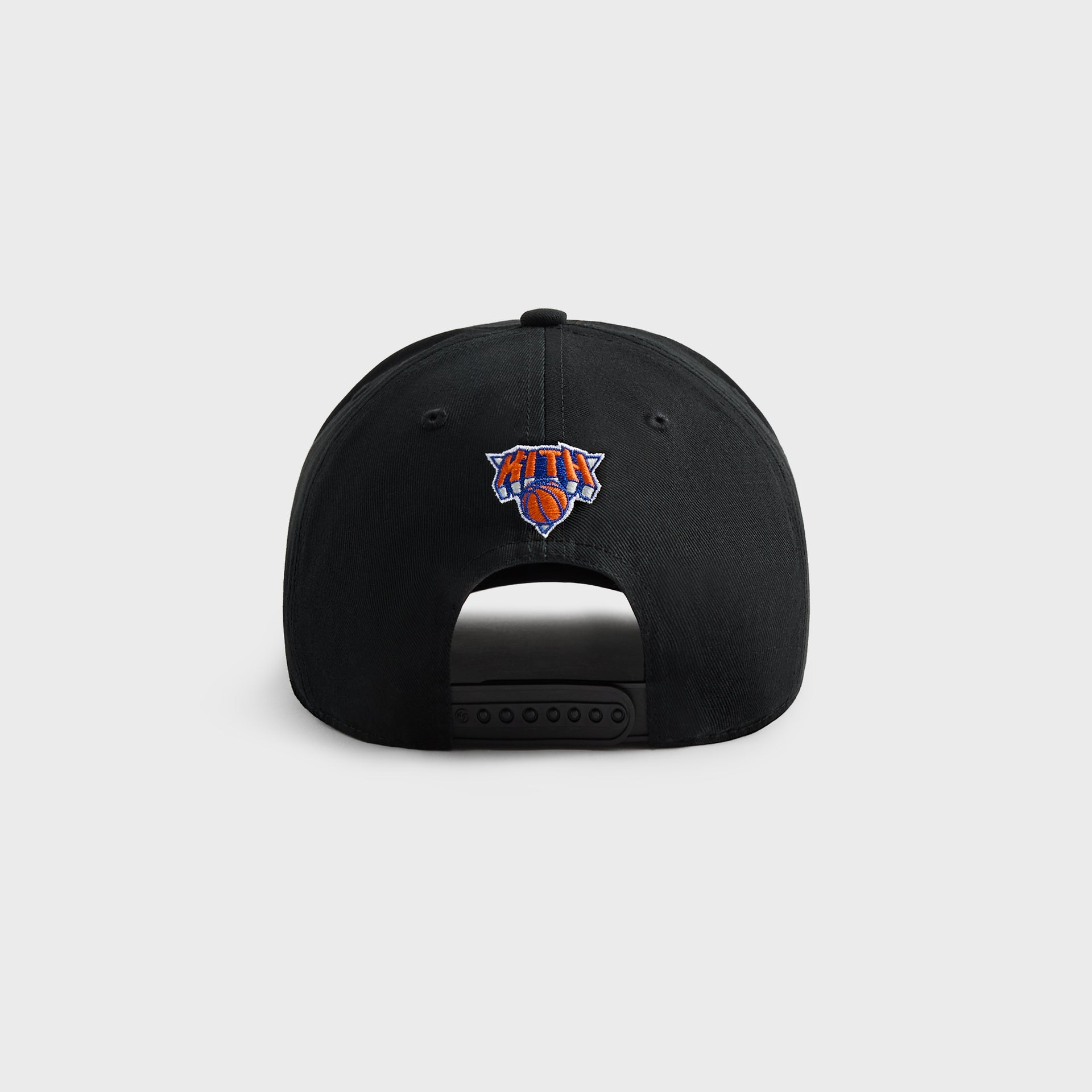 MADE-TO-ORDER | Kith & '47 for the New York Knicks 2026 Champions Hitch Snapback - Black