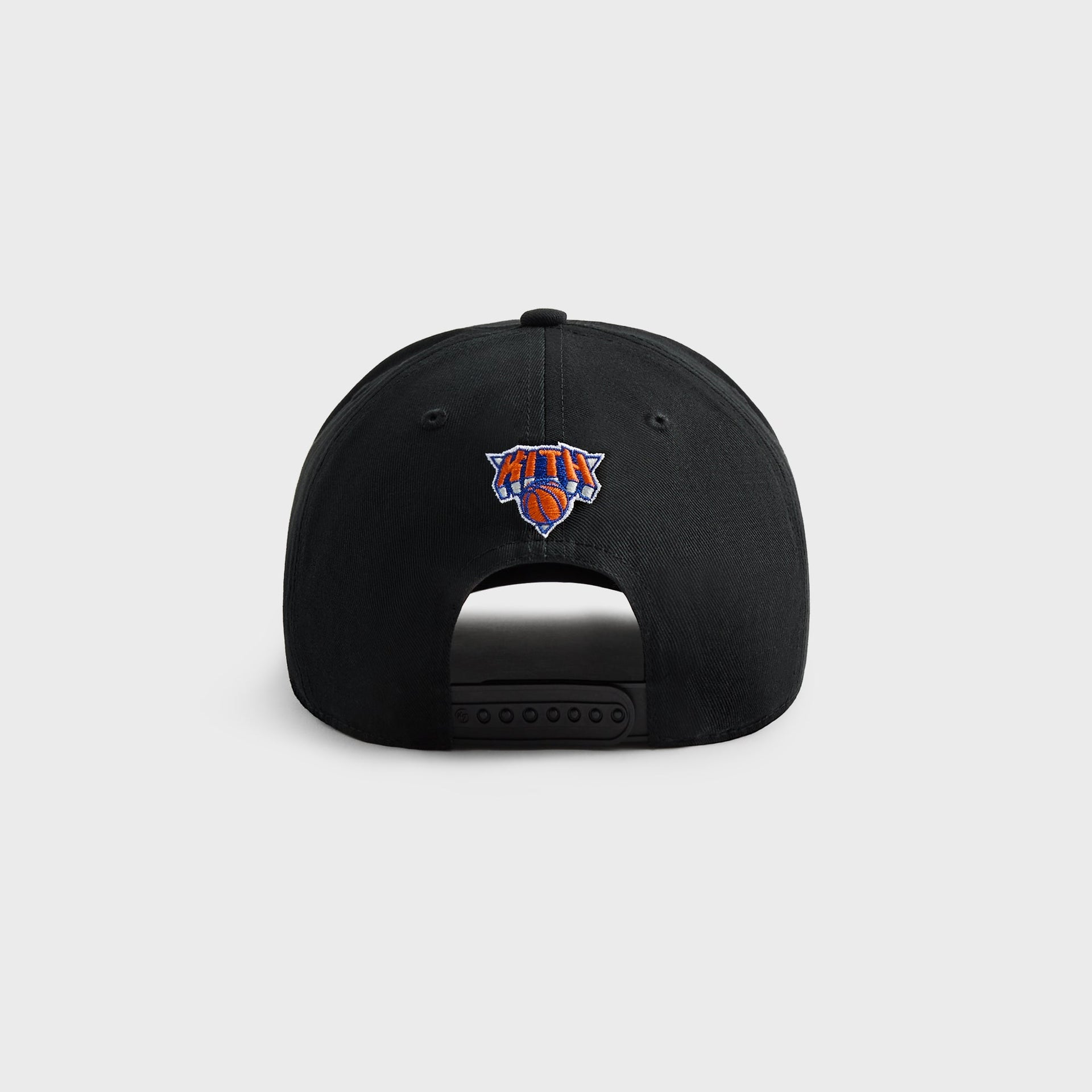 MADE-TO-ORDER | Kith & '47 for the New York Knicks 2026 Champions Hitch Snapback - Black