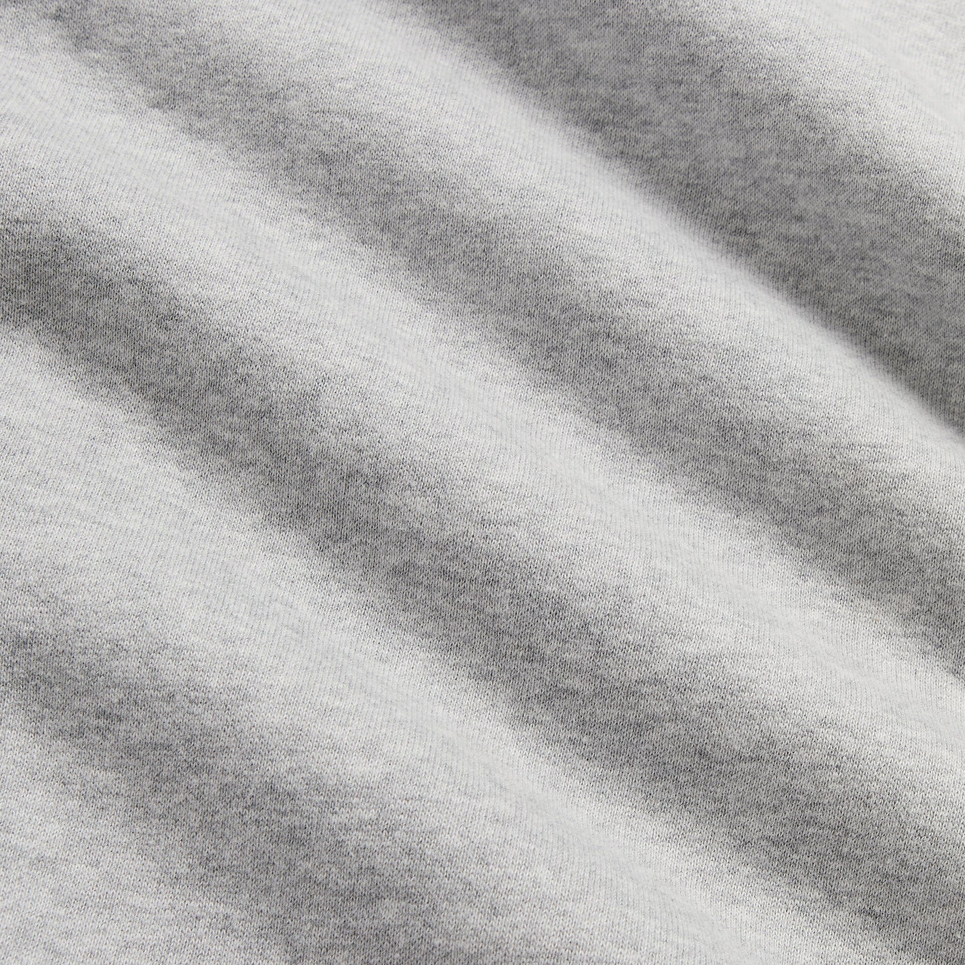 &Kin Akita Sweatpant close-up of plush medium heather grey fleece fabric