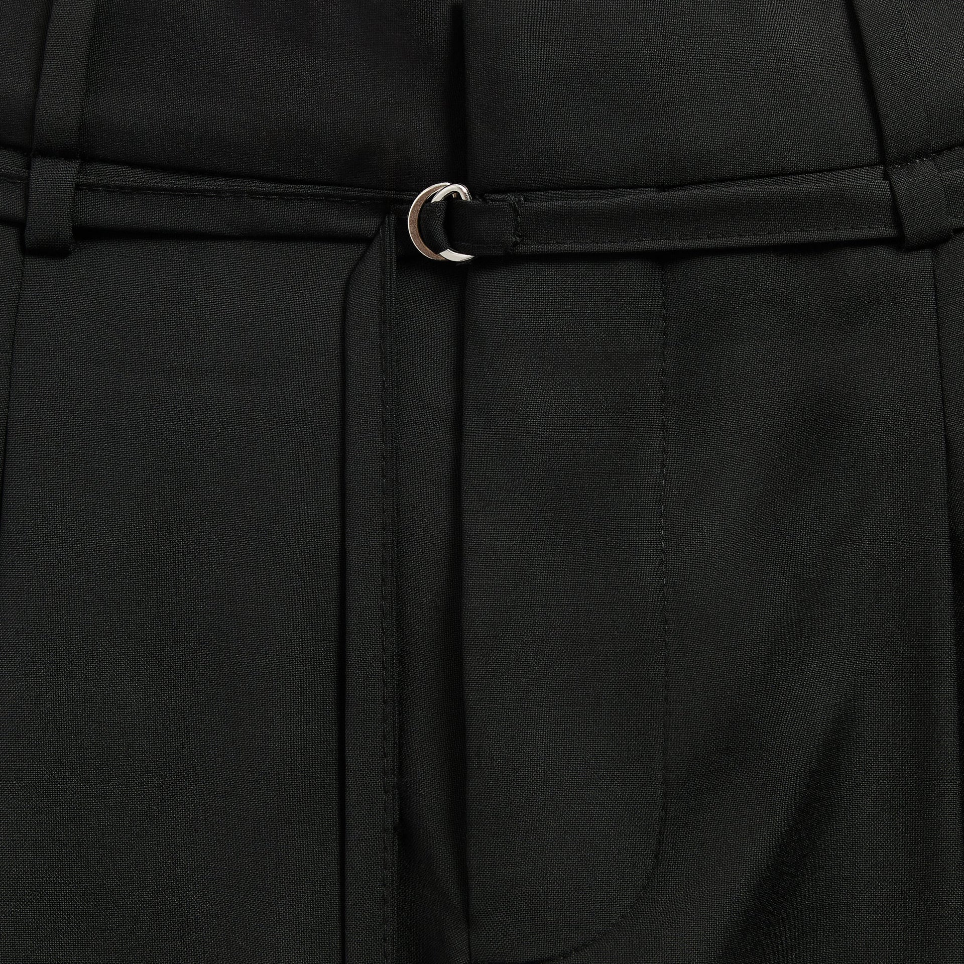 &Kin Eli Pleated Trouser detail, waistband with silver D-ring belt closure and front pleats, Black wool