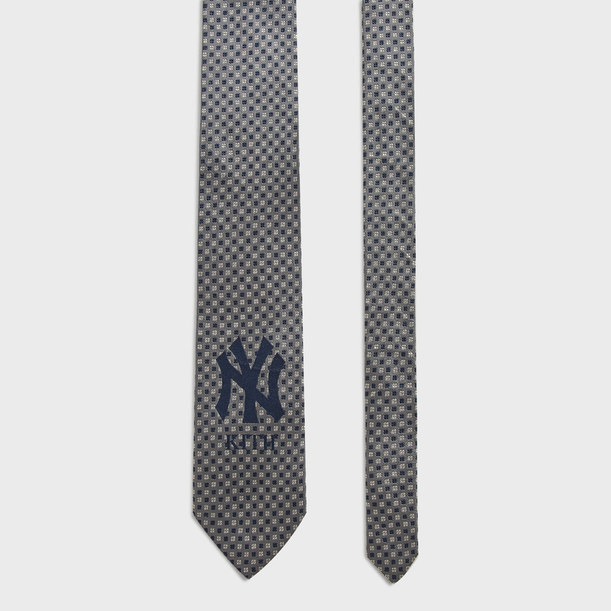 Kith for the New York Yankees Silk Foulard Tie - Skyscraper