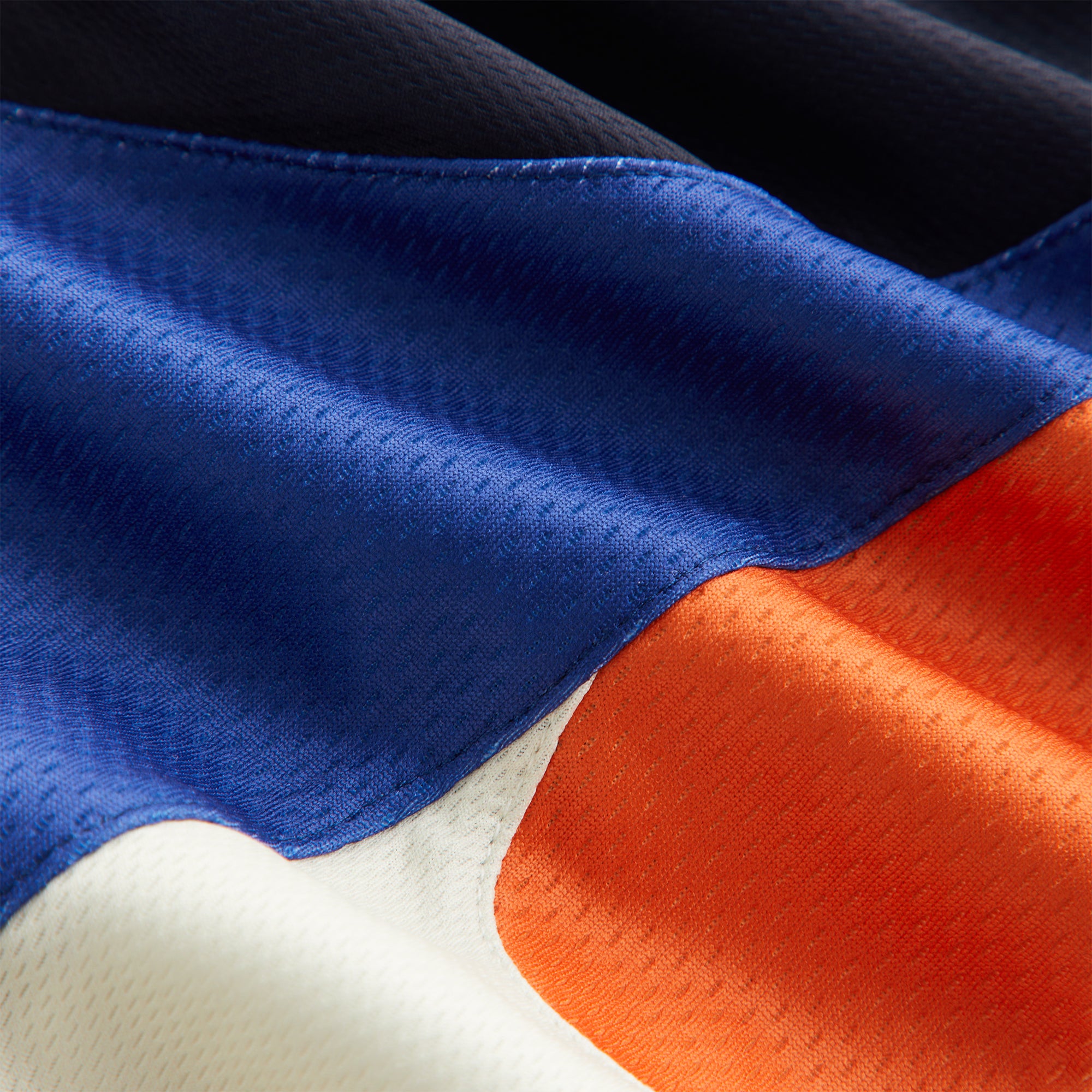 Kith Women for the New York Knicks Ridley Tech Long Sleeve Kith Women for the New York Knicks Ridley Tech Long Sleeve