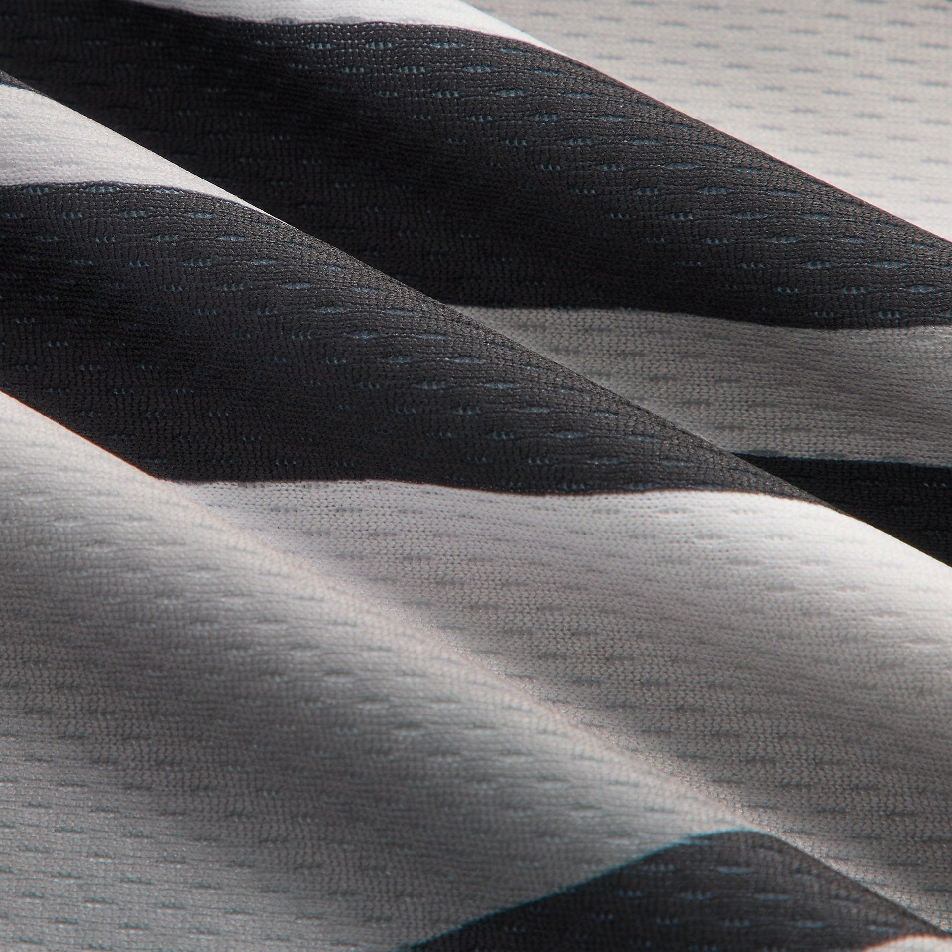 Kith Women Ridley Titanium Tech Long Sleeve - Black