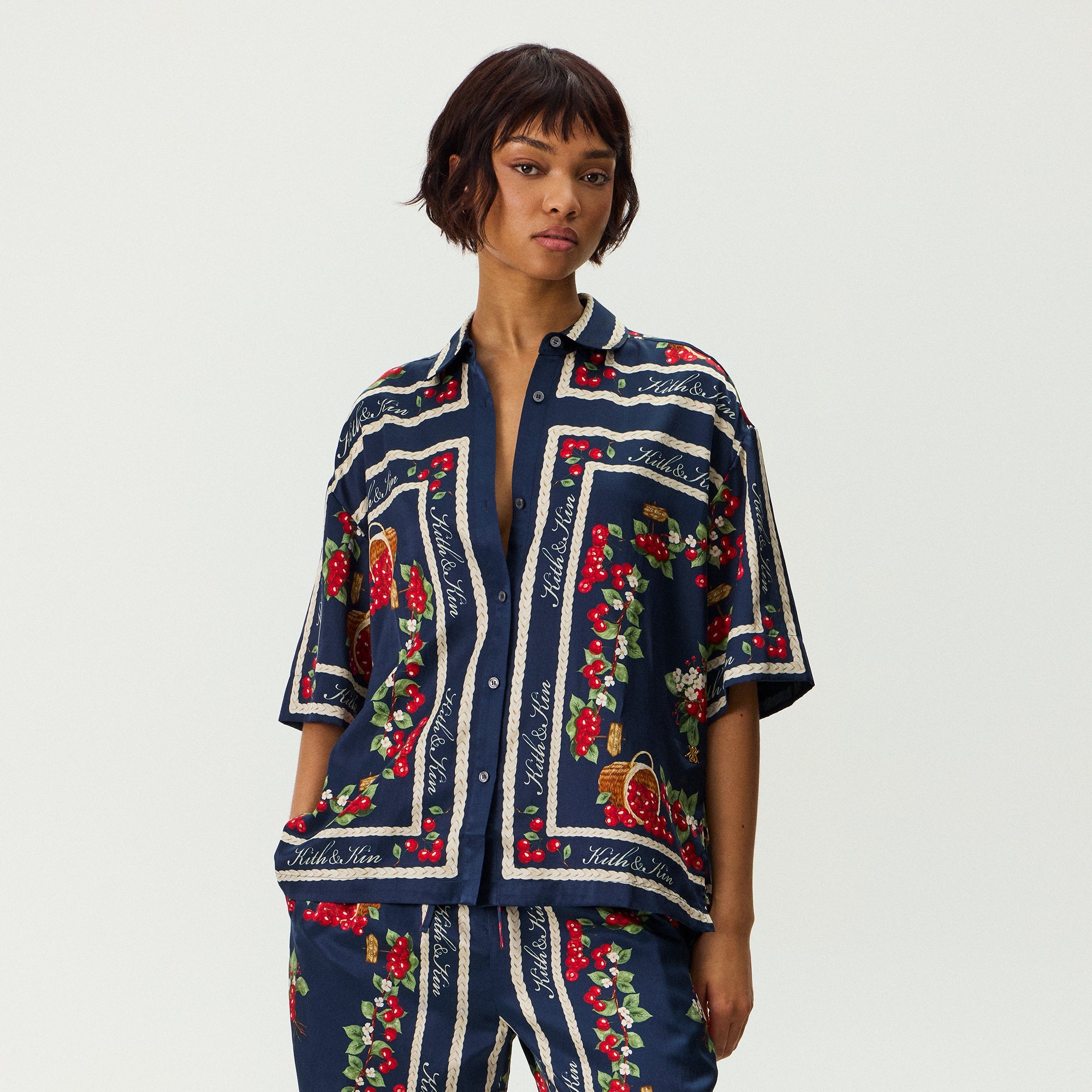 Kith women cherry サイズM 美品 Kith Women Mari Cherry Shirt - Nocturnal