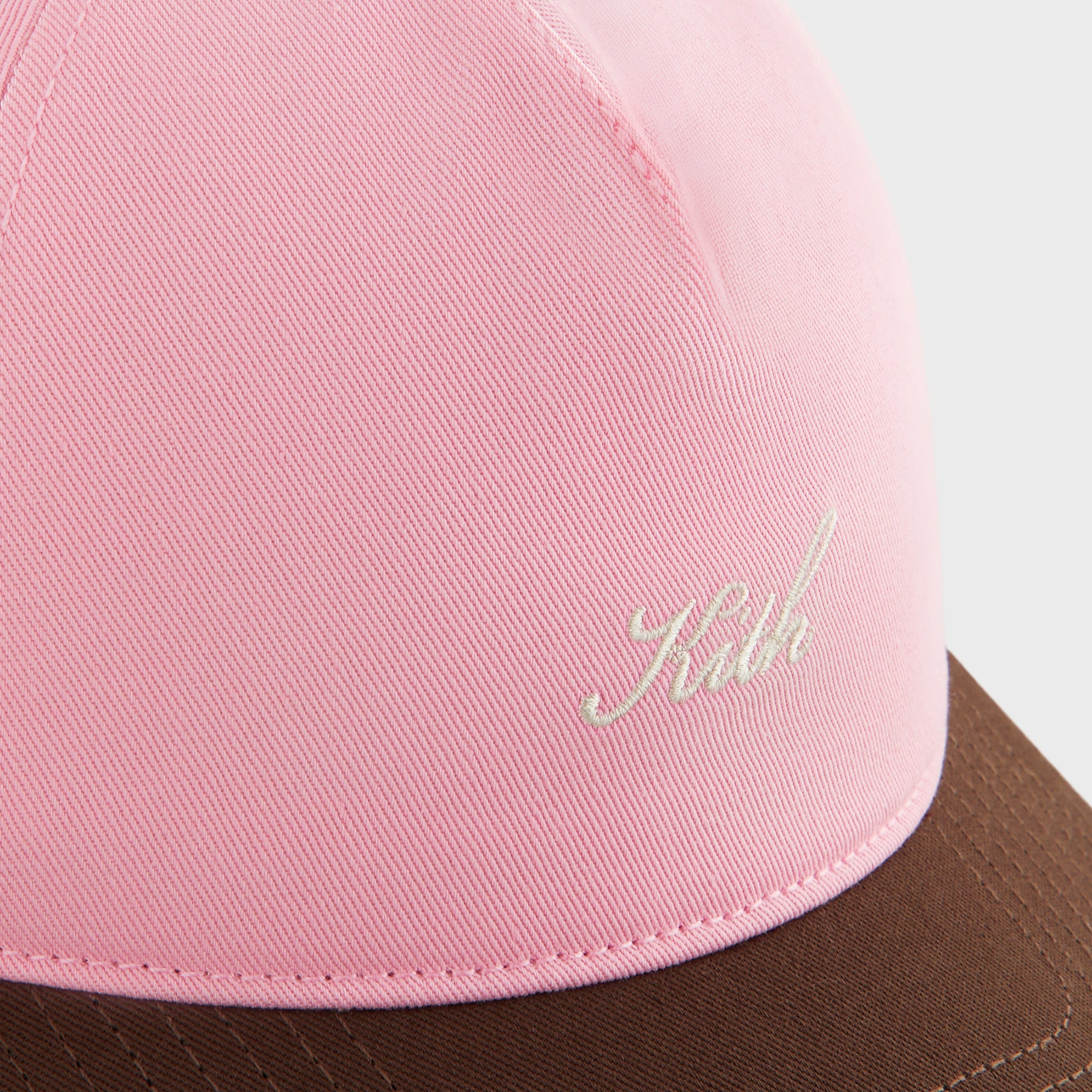 送料関税込み KITH NYC Twill Pinch Crown Cap Bubble Kith Women Two-Tone Cotton Twill Pinch Crown Cap - Bubble