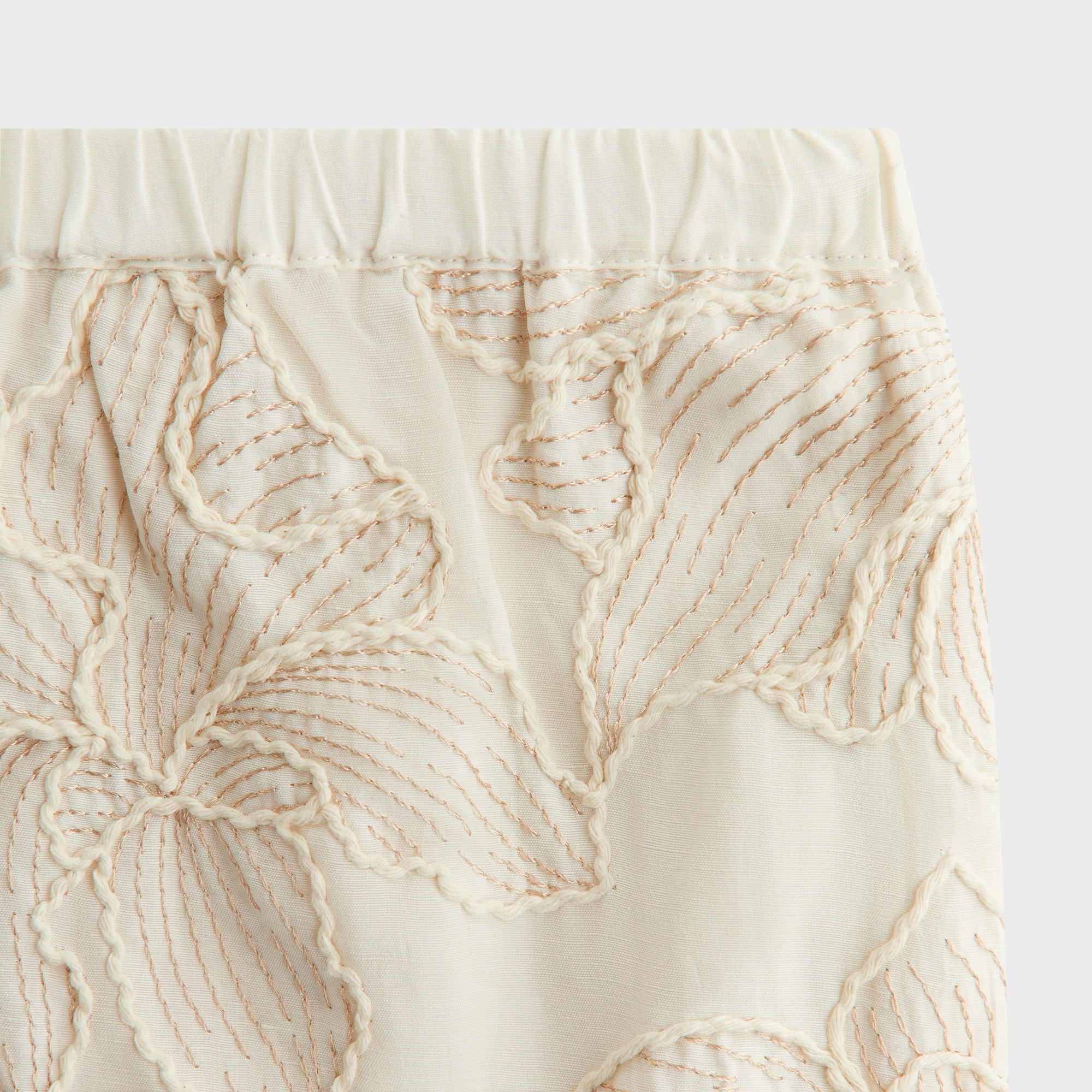 送料関税込み KITH NYC Ida II Floral Embroidered Pant Kith Women Ida II Floral Embroidered Pant - Sandrift