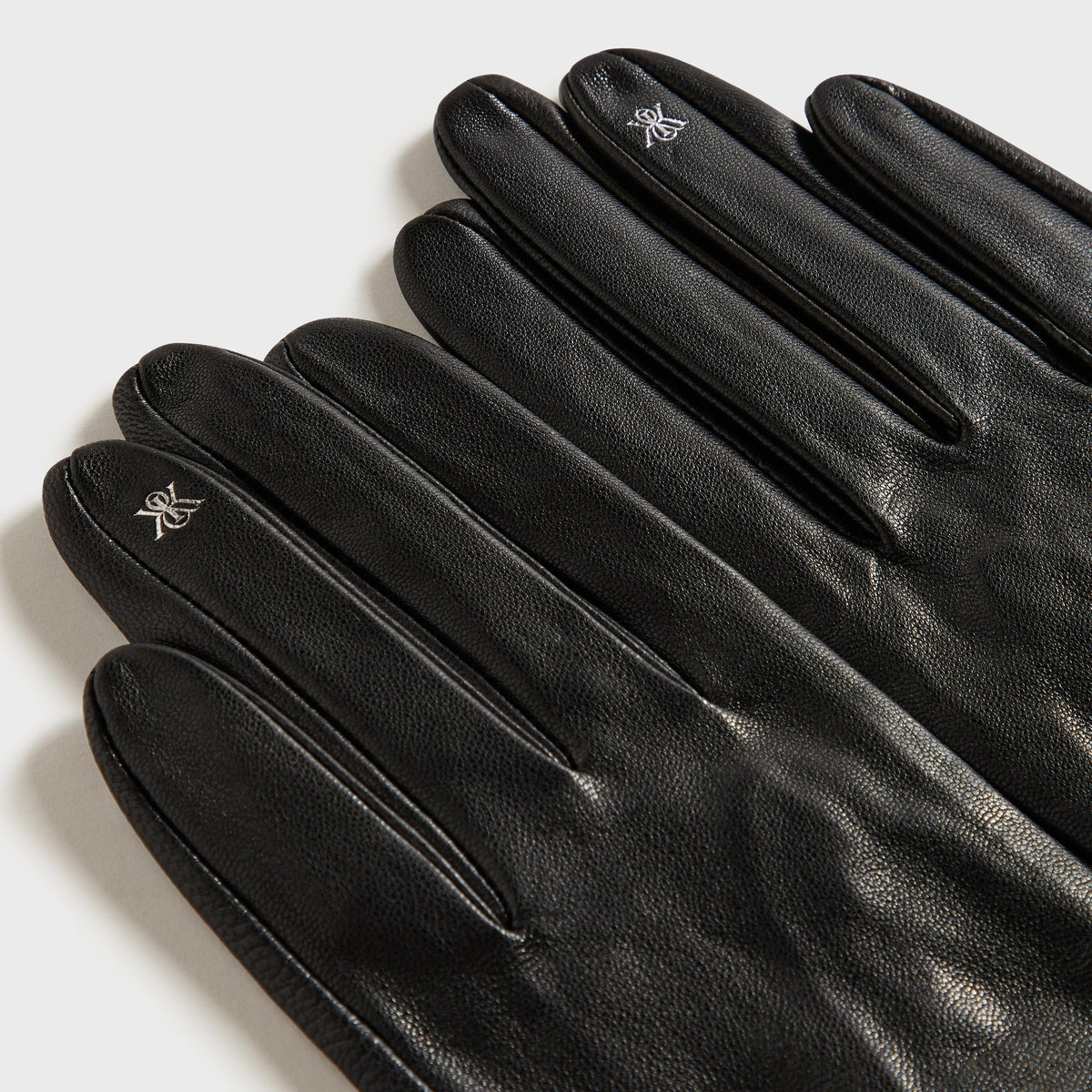Kith Women Cut-Out Fitted Gloves - Black - PH