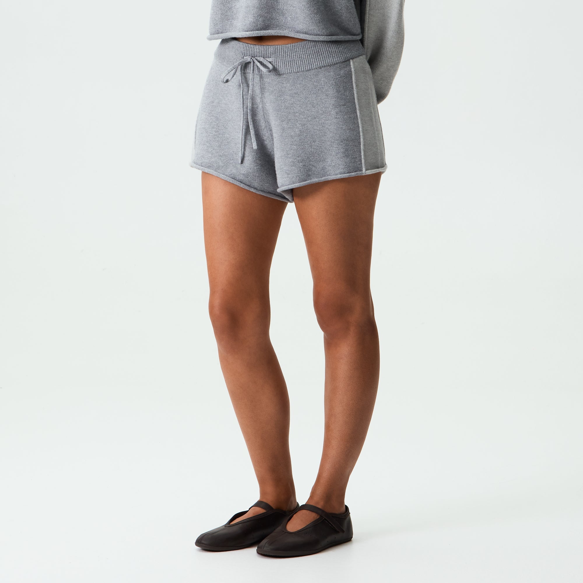 Kith Women Desmond Blocked Shorty - Cool Heather Grey