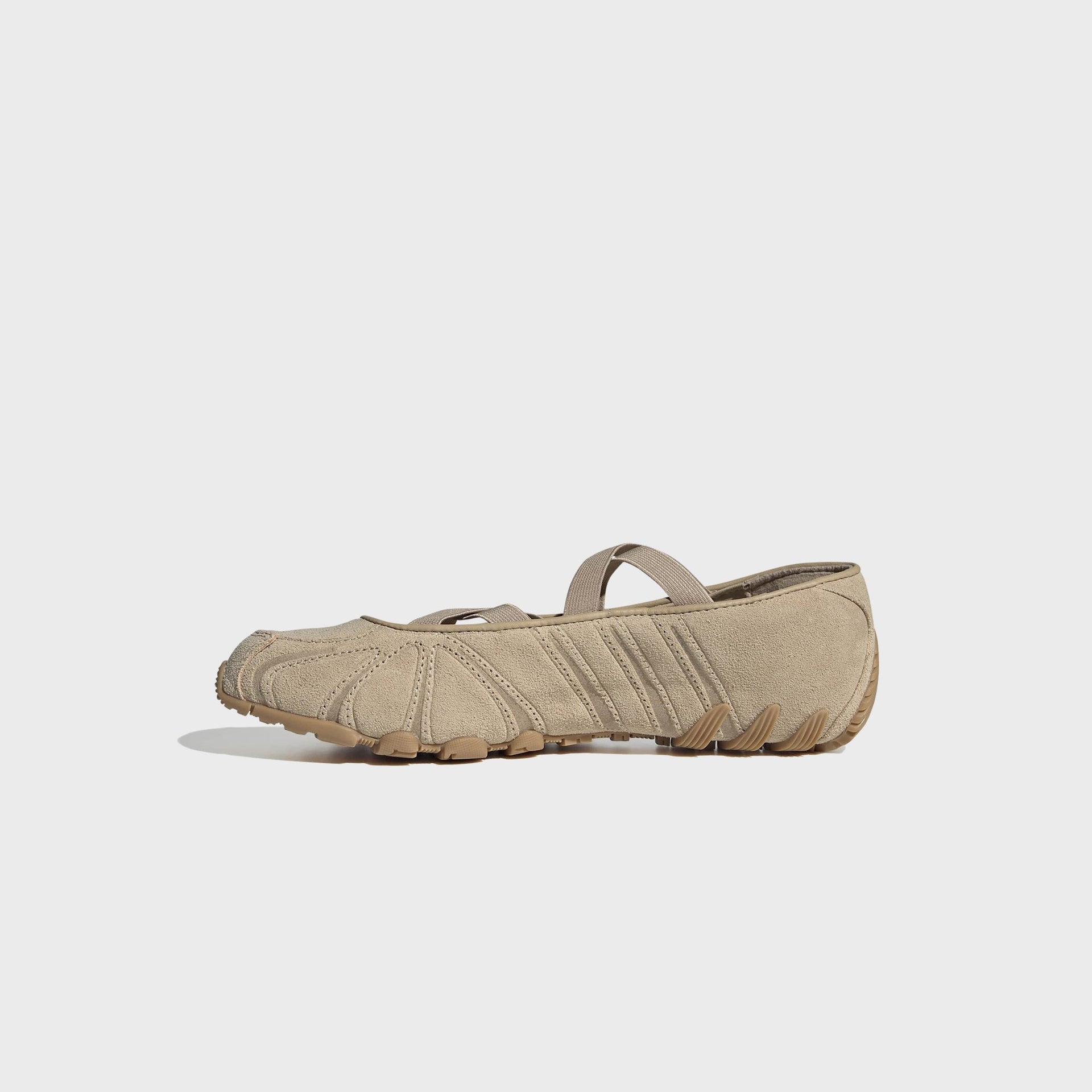 adidas WMNS Ghost Sprint Ballet - Magic Beige / Gum