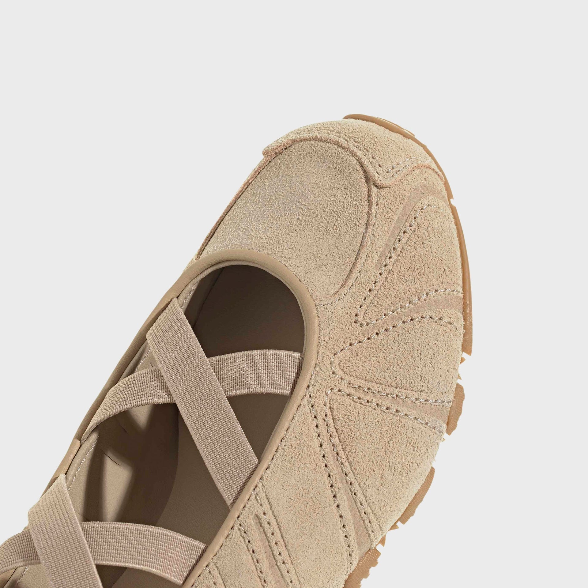 adidas WMNS Ghost Sprint Ballet - Magic Beige / Gum