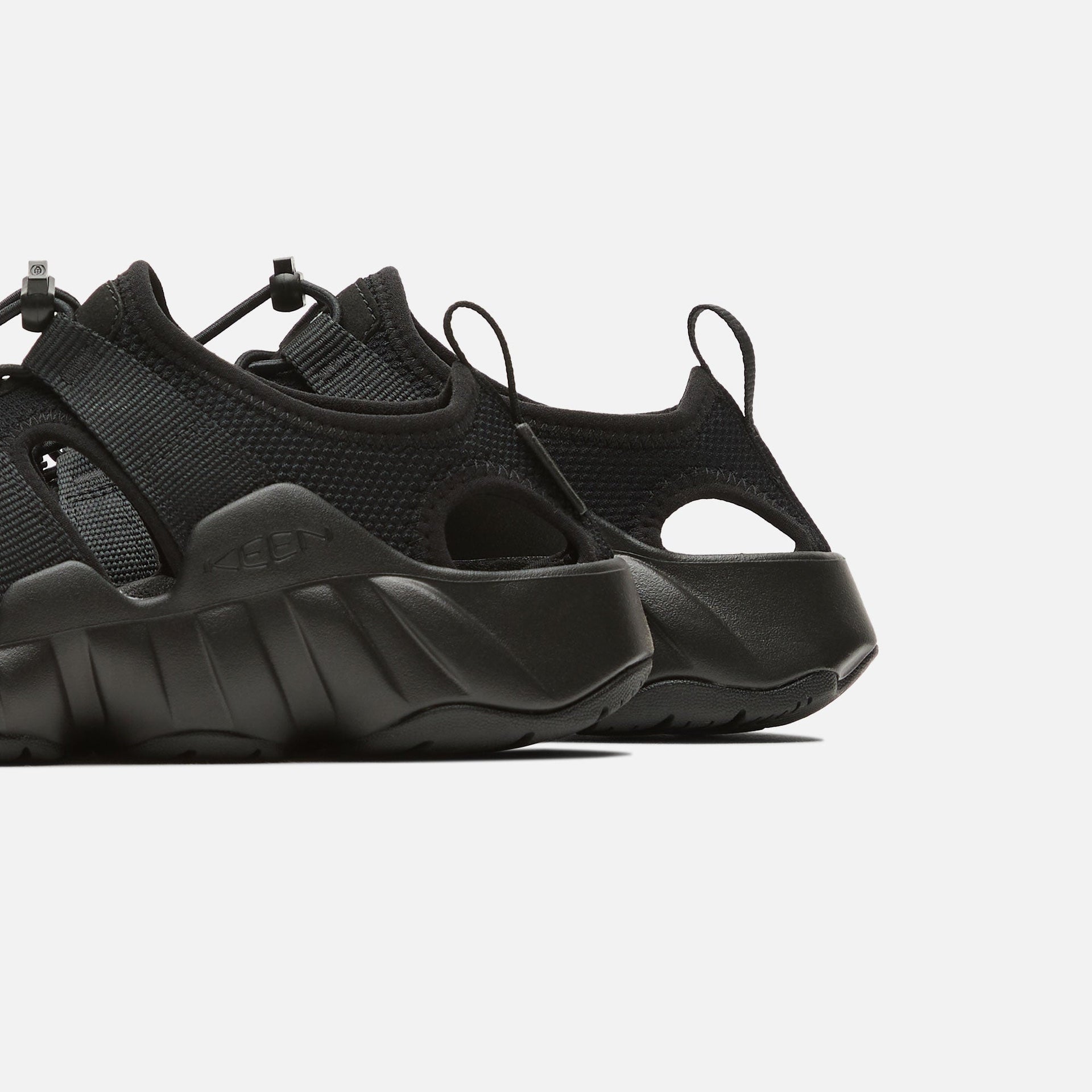 Keen x Snow Peak Hyperport H2 - Triple Black