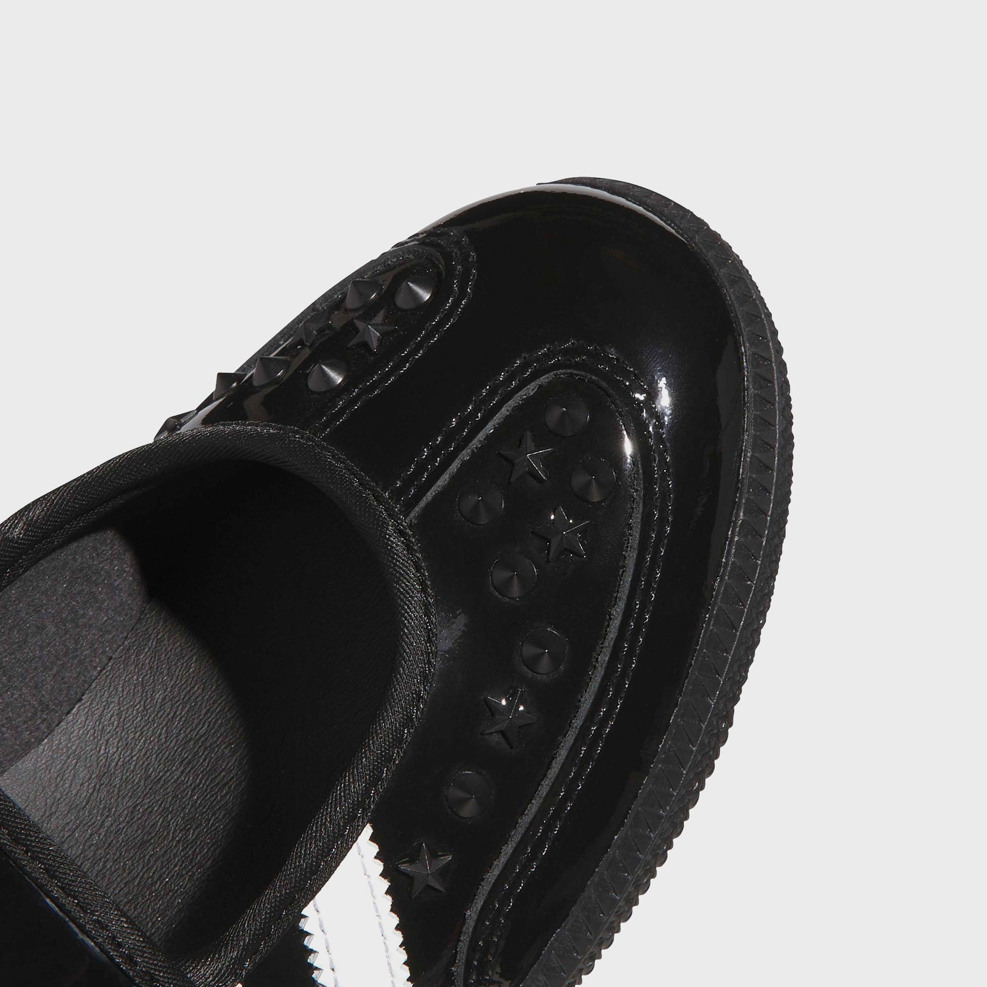 adidas WMNS Samba Jane - Core Black / Cloud White